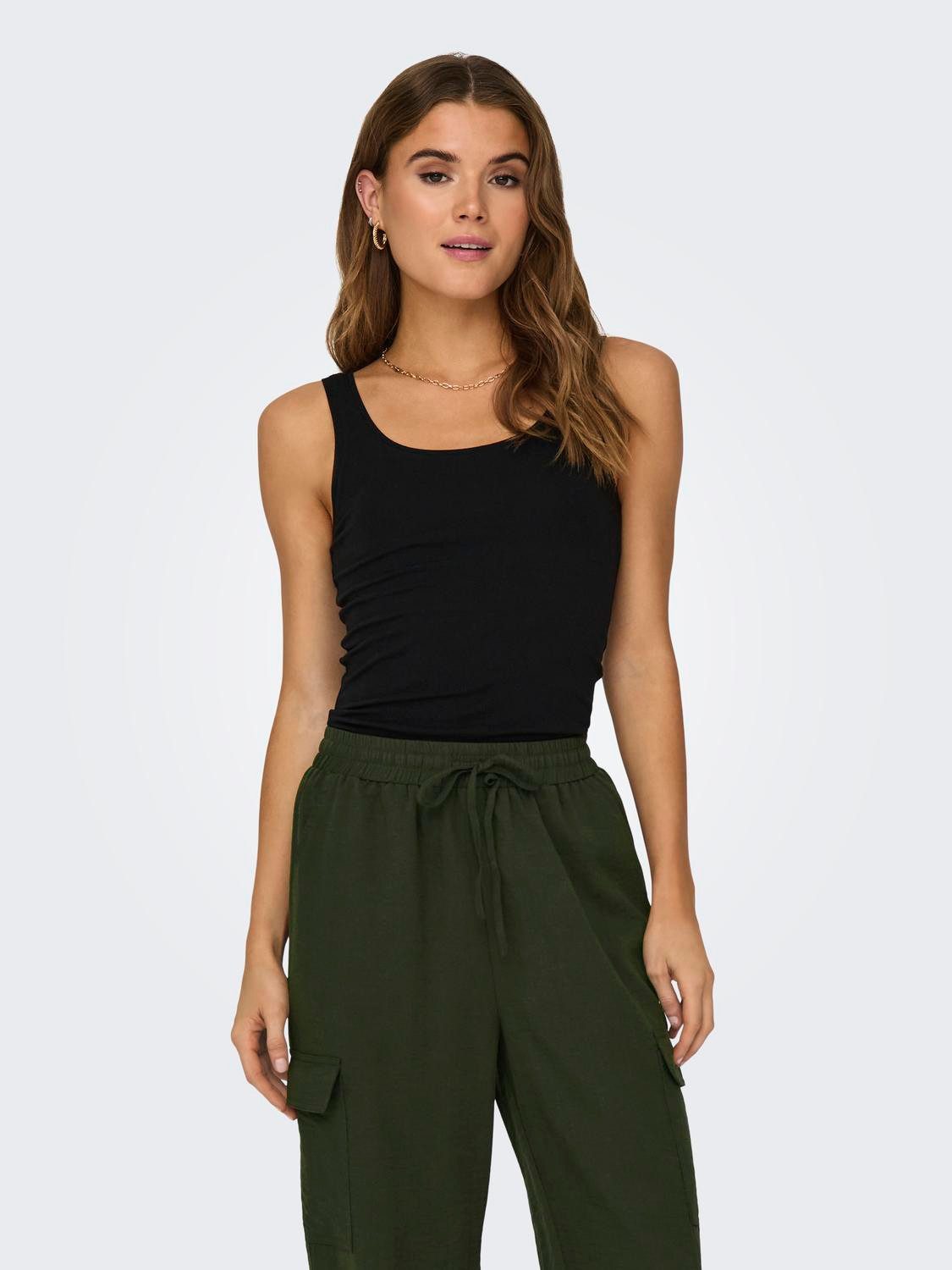 ONLY Tanktop ONLLIVE – Slim-Fit Tanktops mit Stretch für optimalen Sitz (Packung, 2-tlg., 2er-Pack) slim fit, casual, Jersey, Baumwollmischung, Rundhals