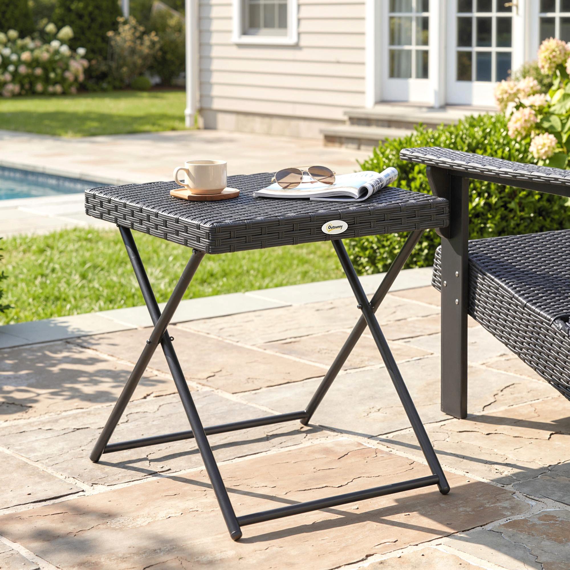 Outsunny Gartentisch klappbar Kaffeetisch aus Polyrattan Terrasse 40x40x40cm (Couchtisch, 1-St., Beistelltisch), für Garten, Balkon, Schwarz