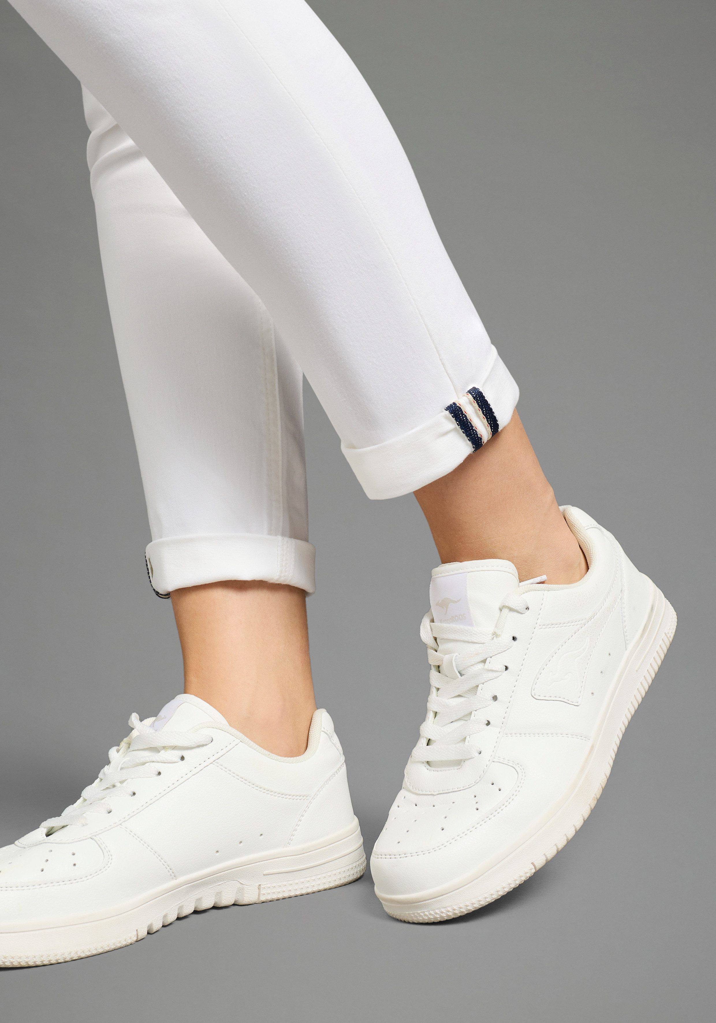 KangaROOS Relax-fit-Jeans RELAX-FIT HIGH WAIST knöchelfreie Schnittform, krempelbare Beinabschlüsse