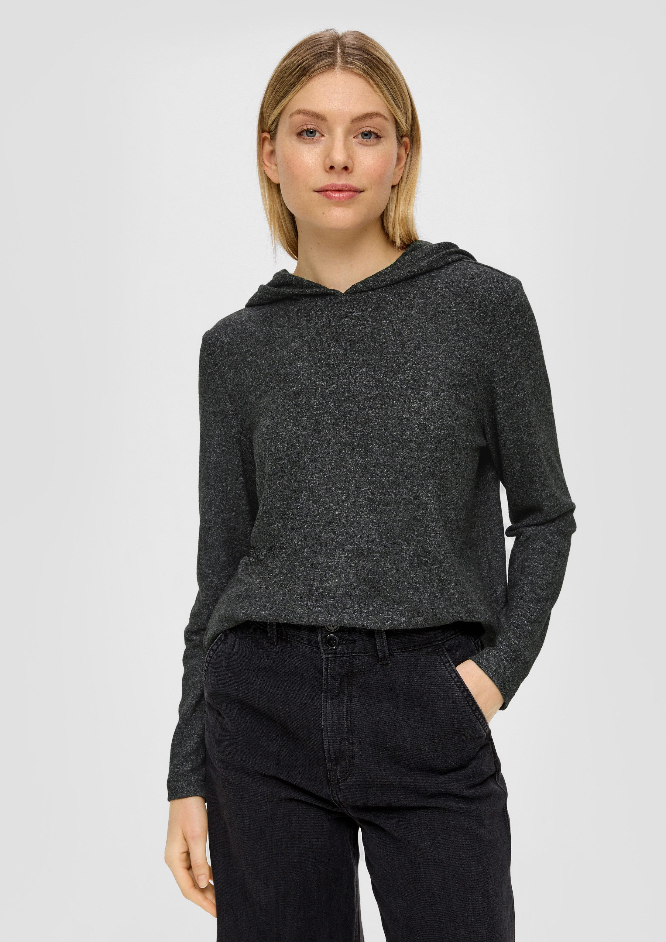 s.Oliver Langarmshirt T-Shirt Kapuzen-Longsleeve aus Viskosemix