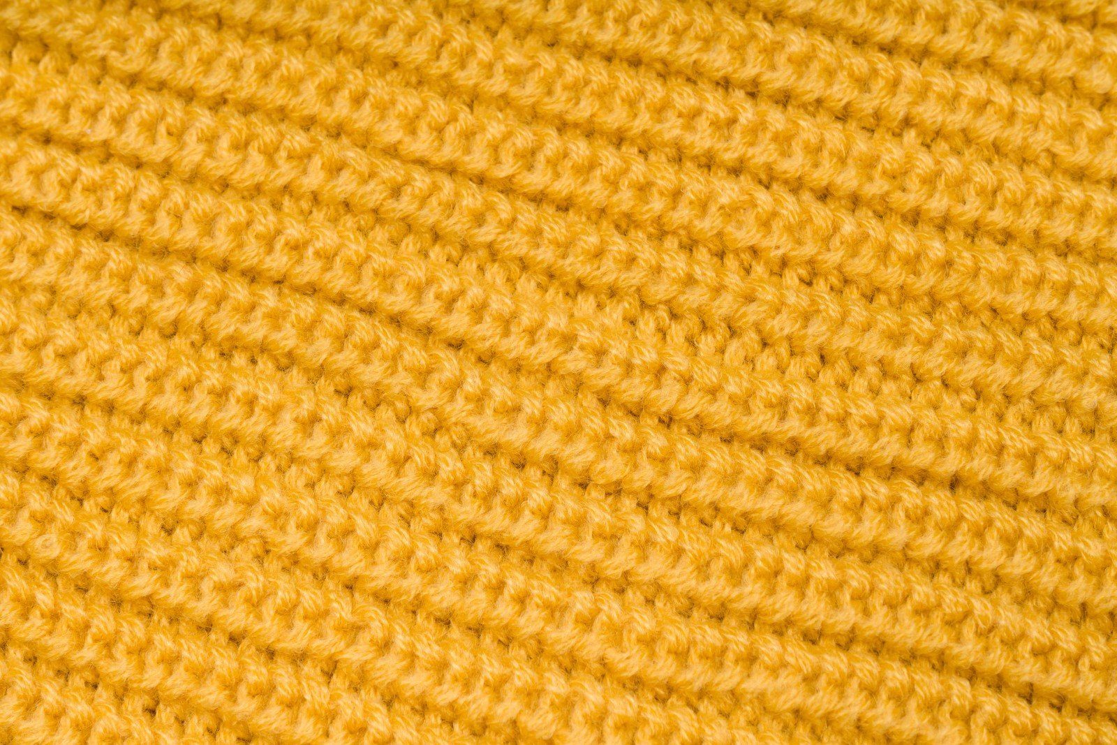 styleBREAKER Strickschal Unifarbener Feinstrick Loop, (1-St) günstig online kaufen