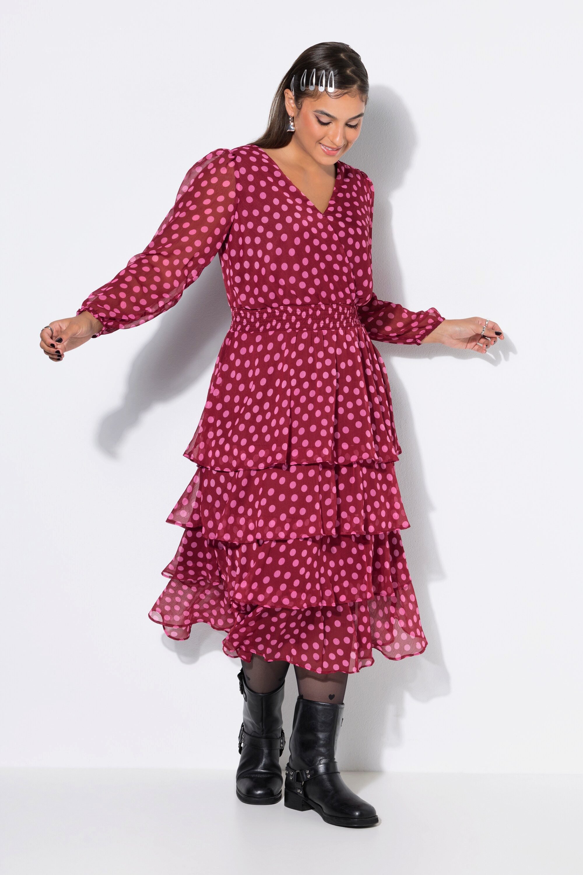 Studio Untold Midikleid Midikleid bequemer Shape Chiffon Dots
