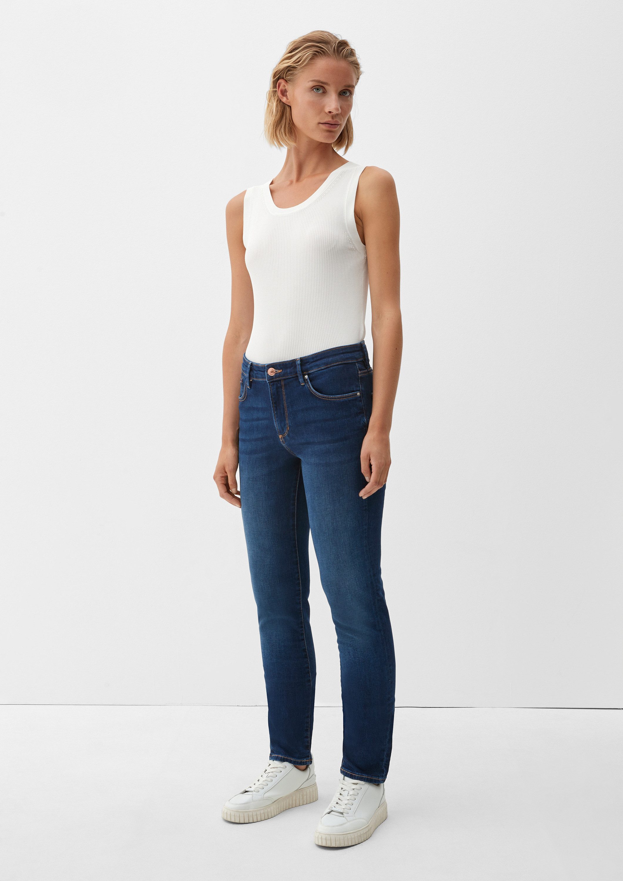 s.Oliver Slim-fit-Jeans Jeans-Hose BETSY Jeans Betsy / Slim Fit / Mid Rise / Slim Leg