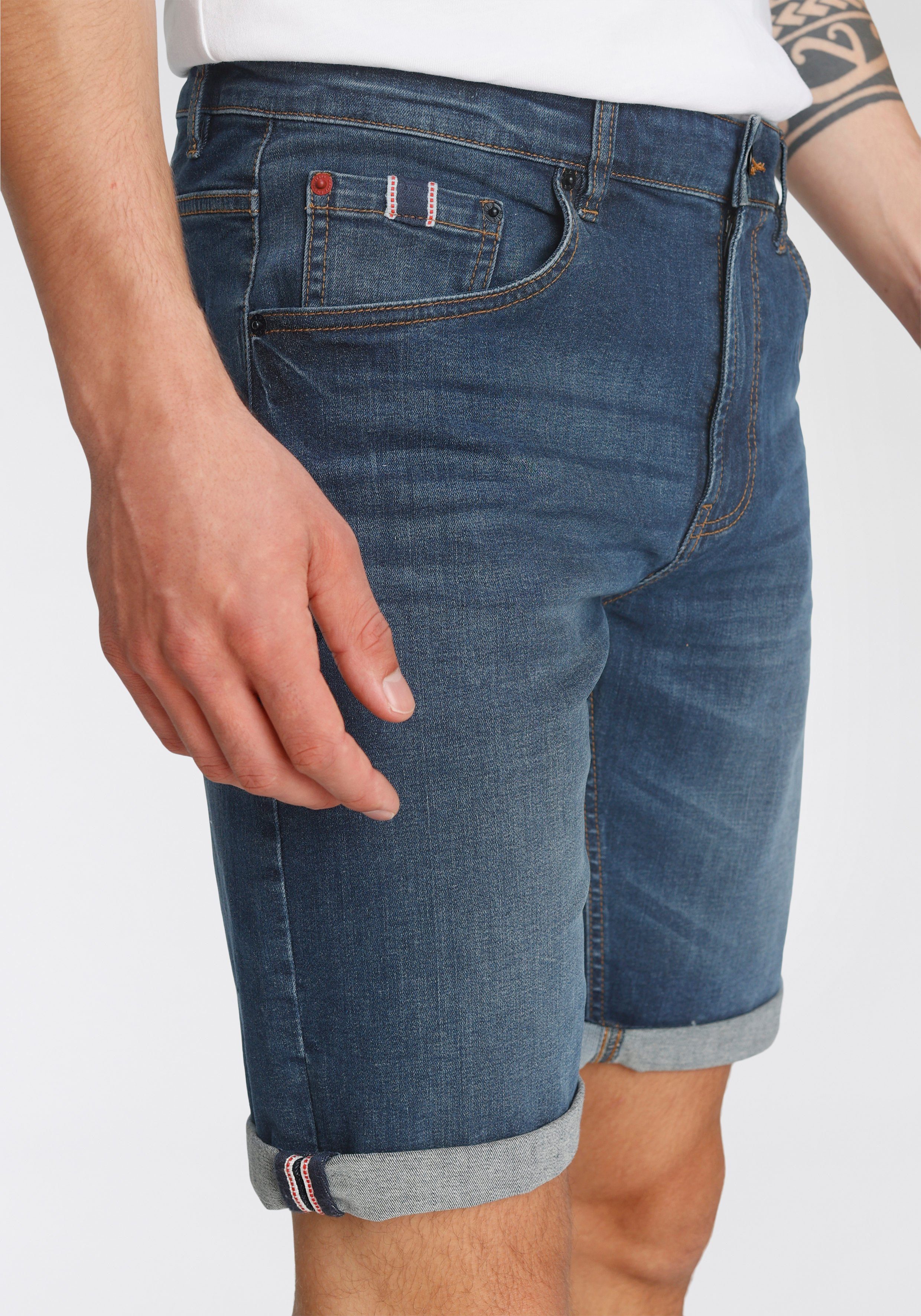 H.I.S Jeansshorts DEYO gerader Schnitt, Used-Waschung, niedrige Leibhöhe