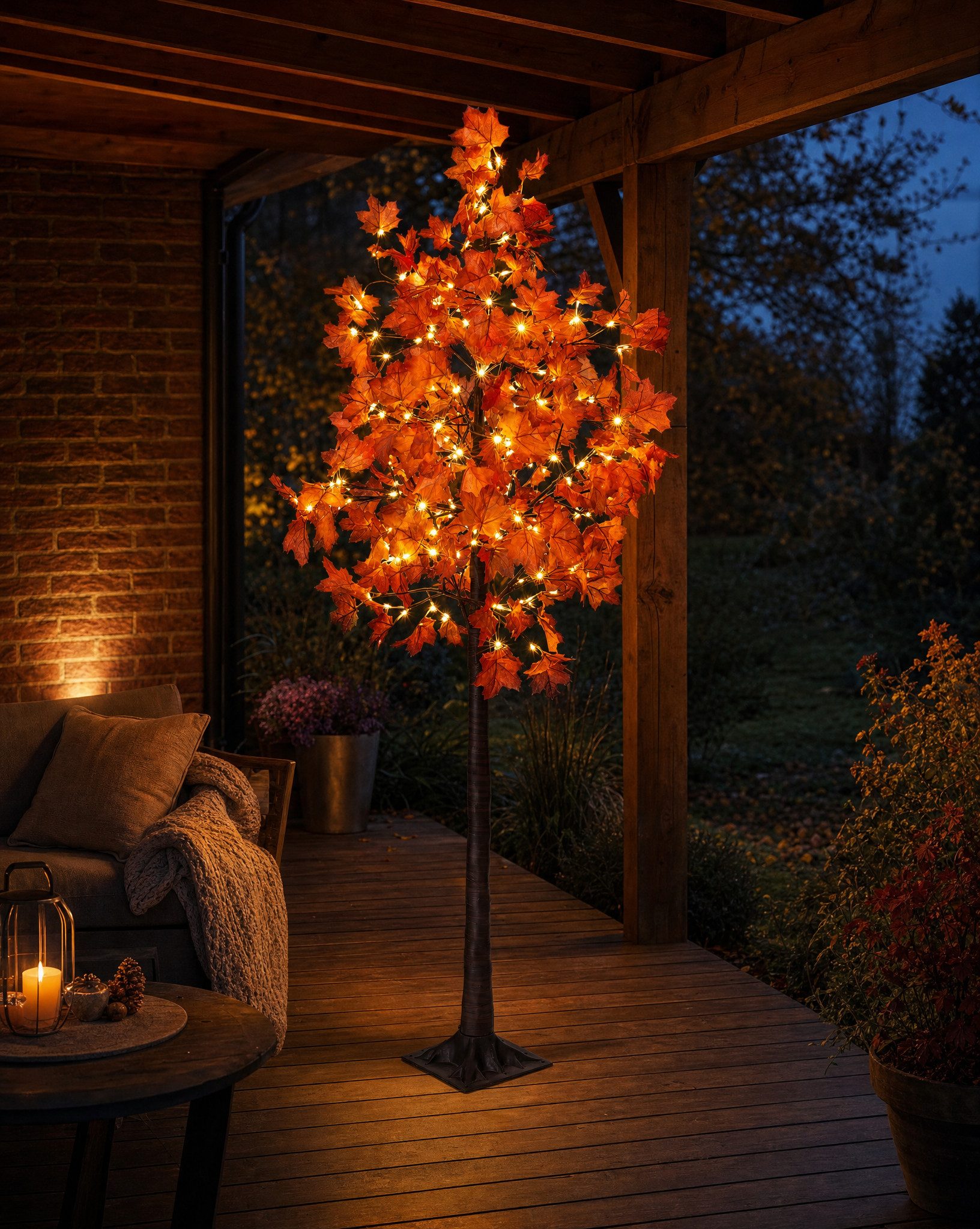 Northpoint LED Baum LED Herbstbaum 180 cm 120 LEDs warmweiß Timer IP44