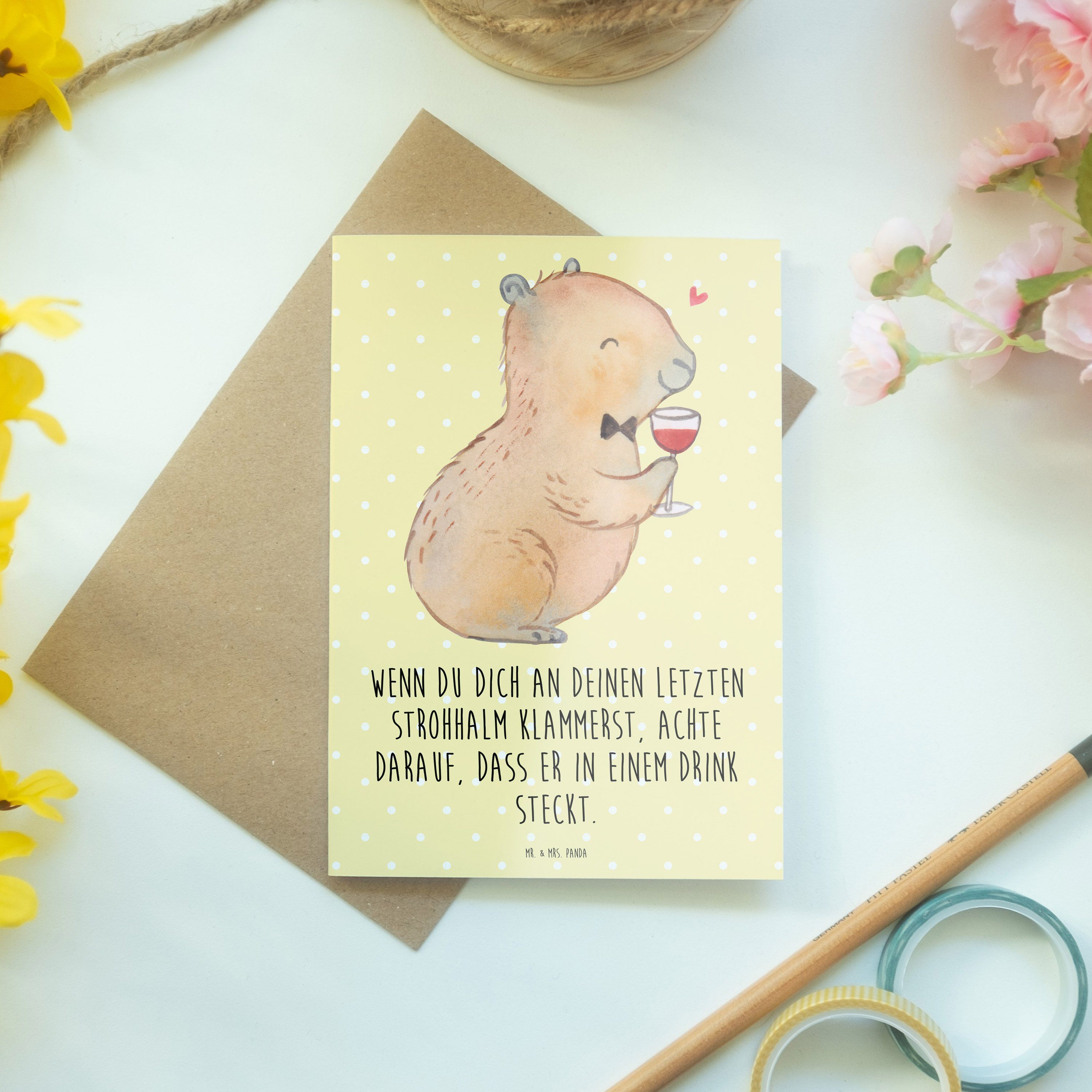 Mr. & Mrs. Panda Grußkarte Capybara Wein Sp Geburtstagskarte, Gelb - lustige Geschenk, Pastell 