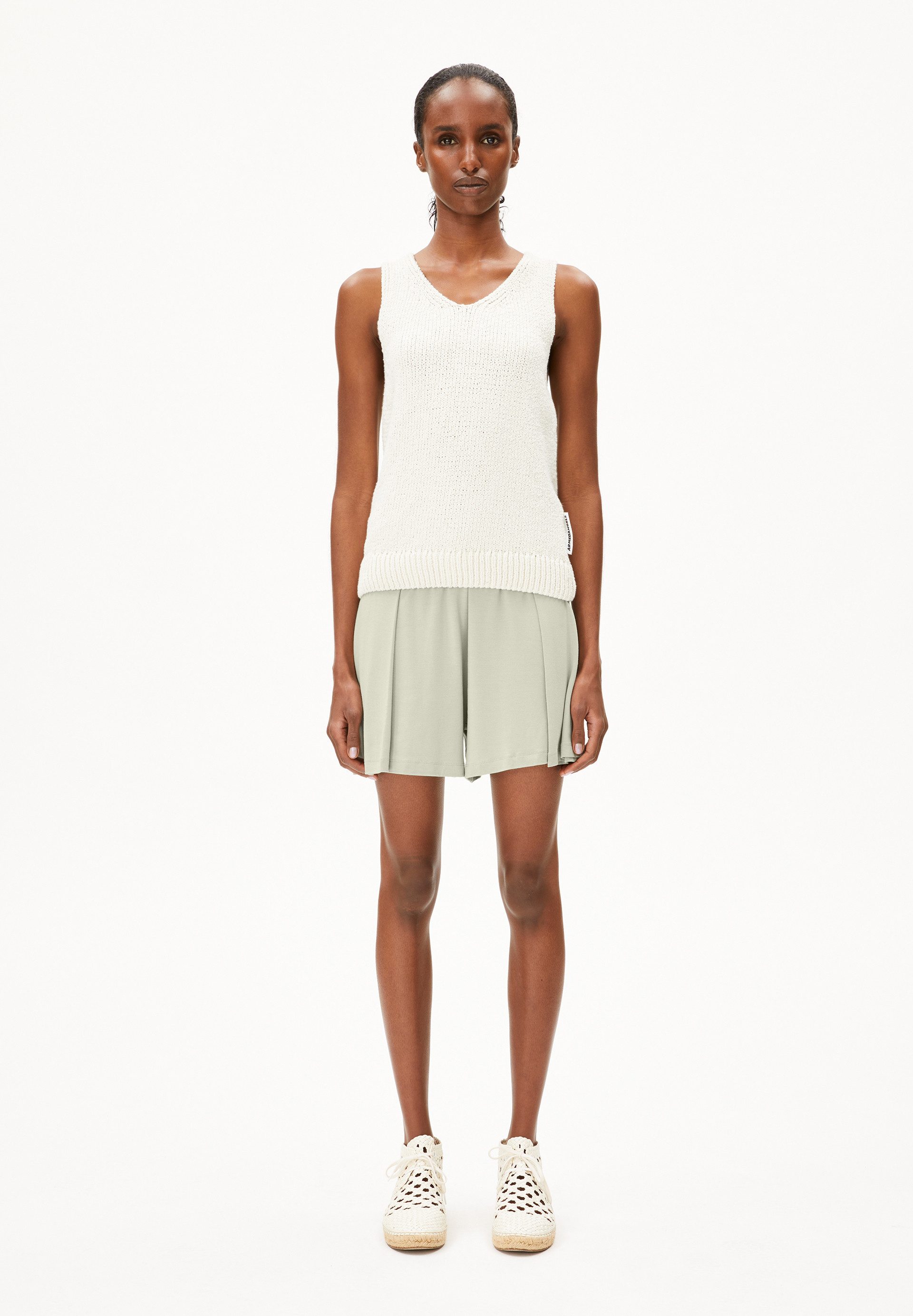 Armedangels Shorts AAREZU Shorts aus LENZING™ ECOVERO™ Viskose Mix (Relaxed günstig online kaufen