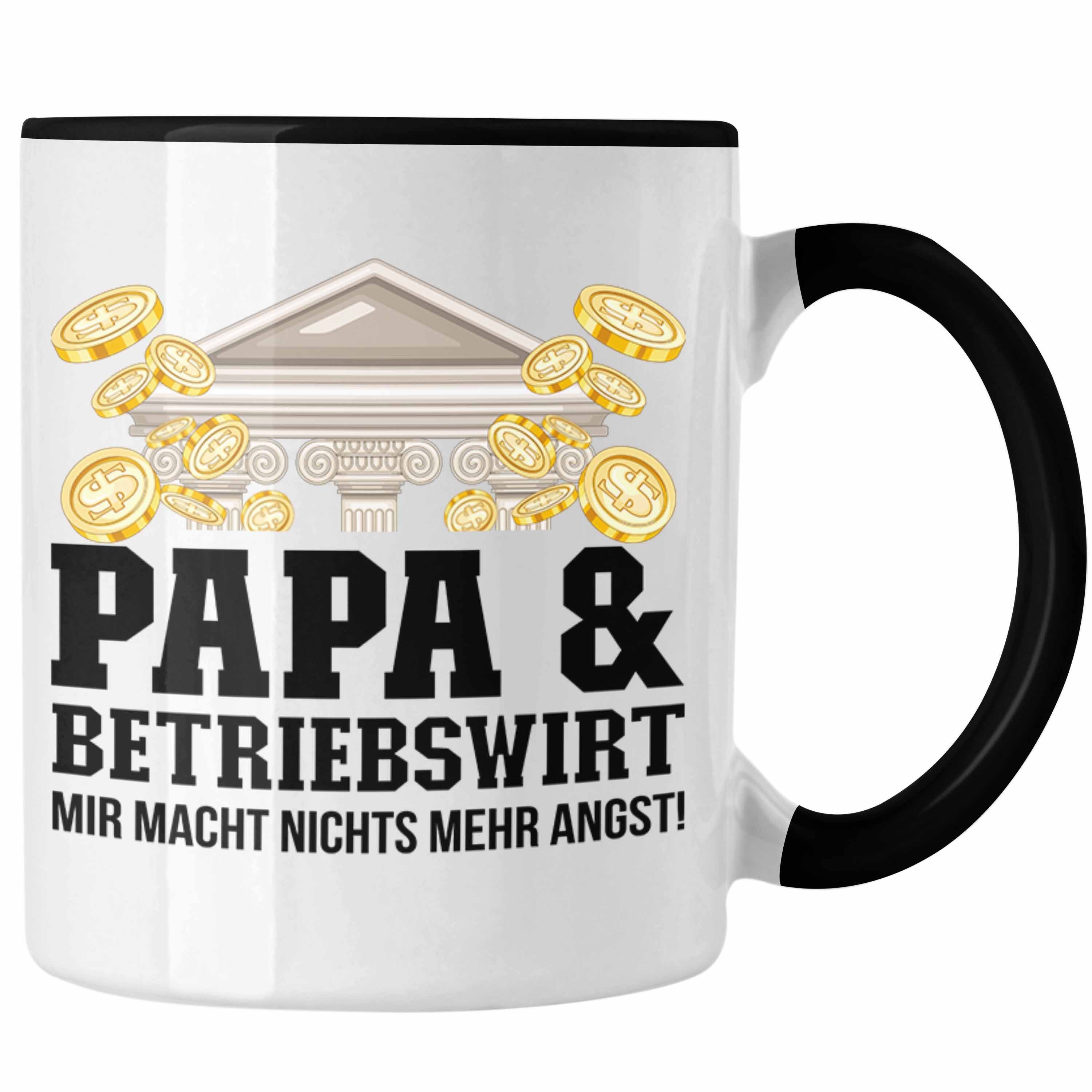 Trendation Tasse Trendation - Papa und Betriebswirt Tasse Geschenkidee Vater für BWL Ge Schwarz
