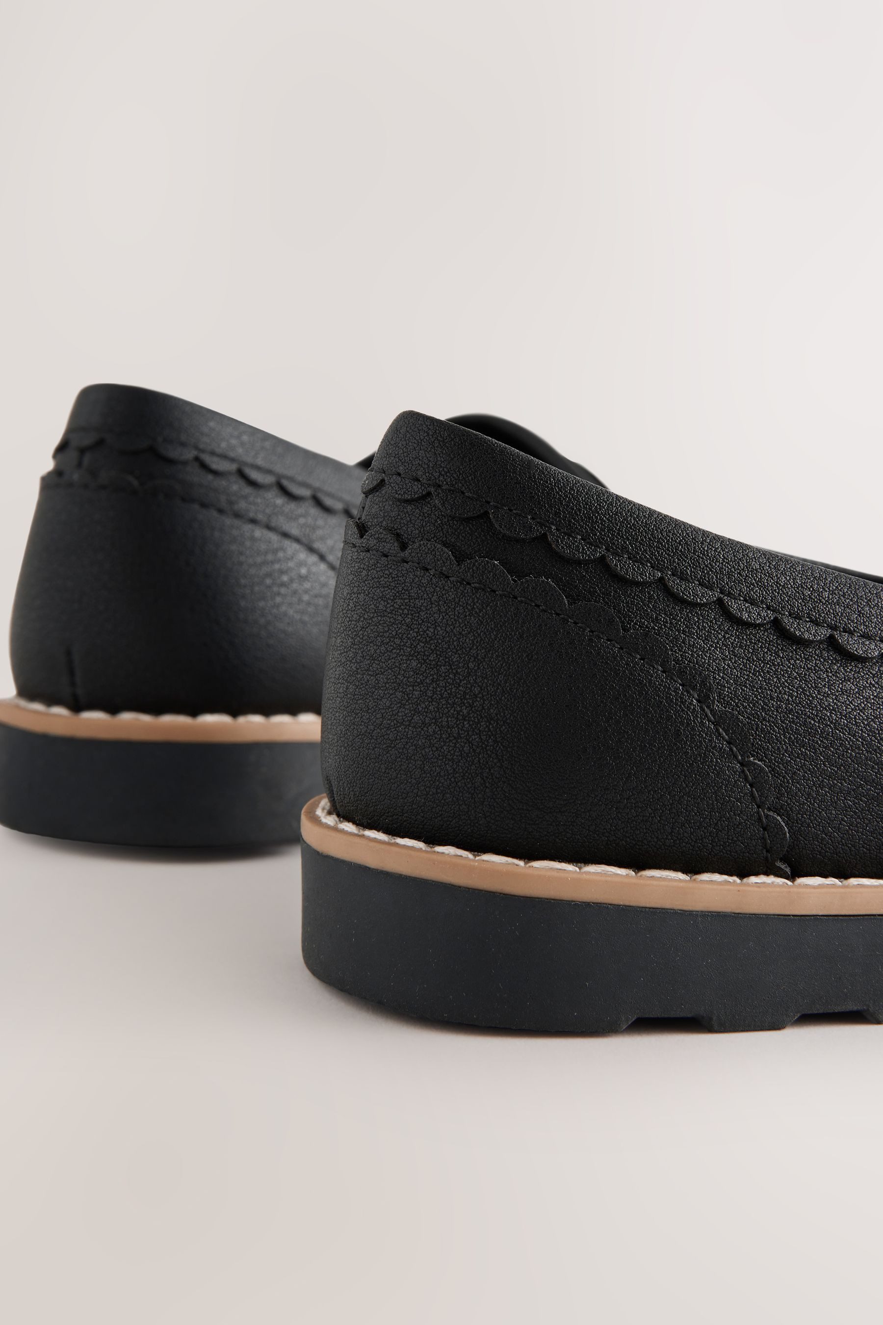 Next Loafer für die Schule Loafer (1-tlg)