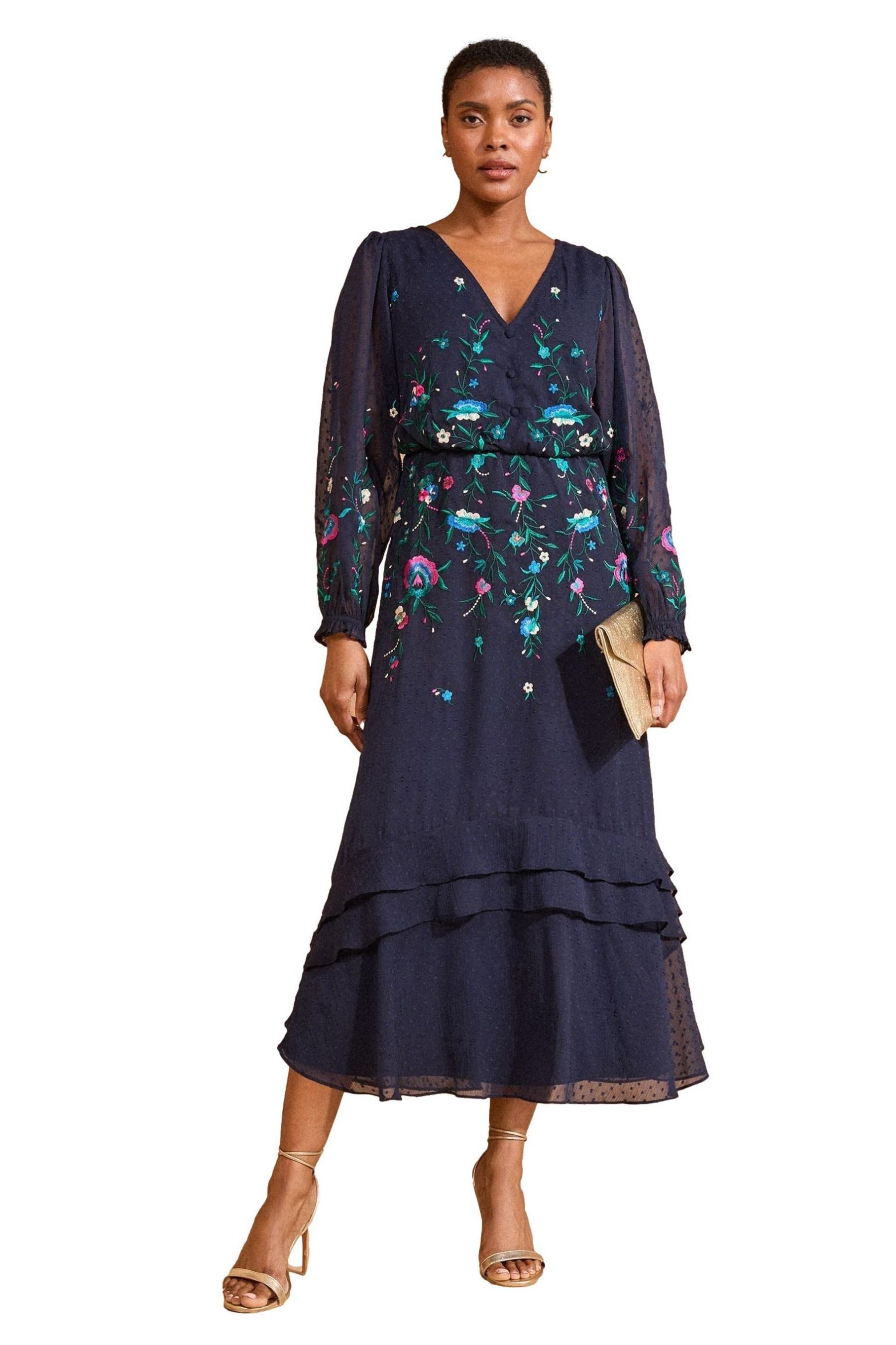 Midikleid Love & Roses besticktes Midikleid, Petite