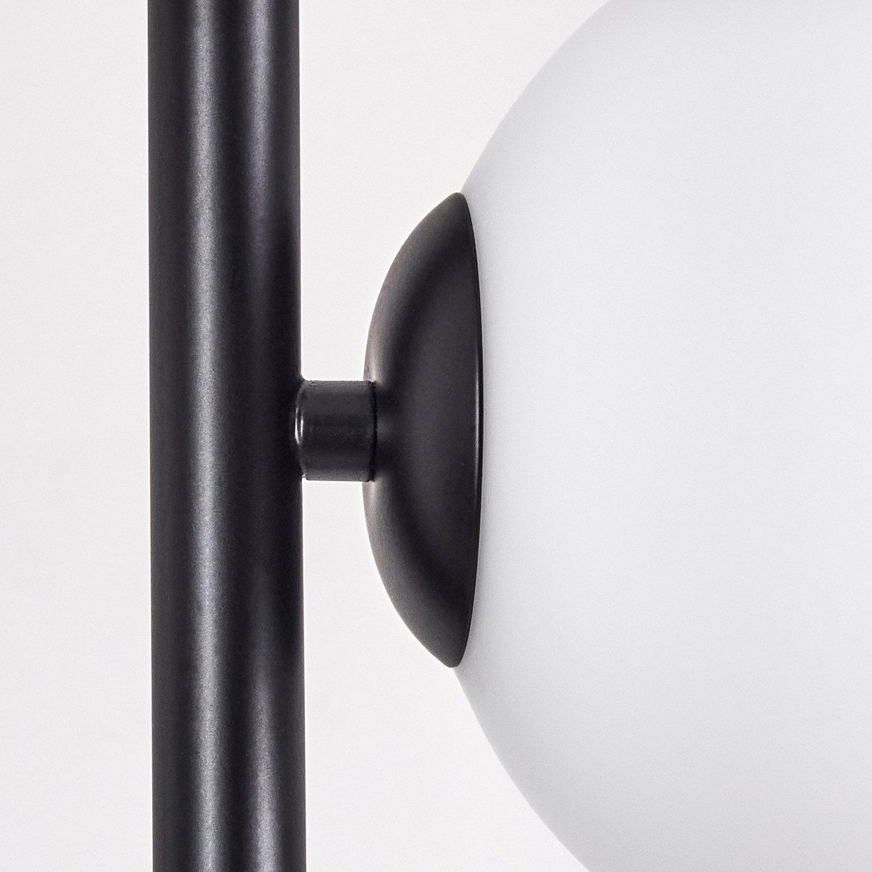 hofstein Stehlampe Stehlampe aus Metall/Glas in Schwarz/Weiß/Milchglas mit Fußschalter, ohne Leuchtmittel, Stehleuchte im Retro/Vintage-Design mit Glasschirmen (15 cm), E14