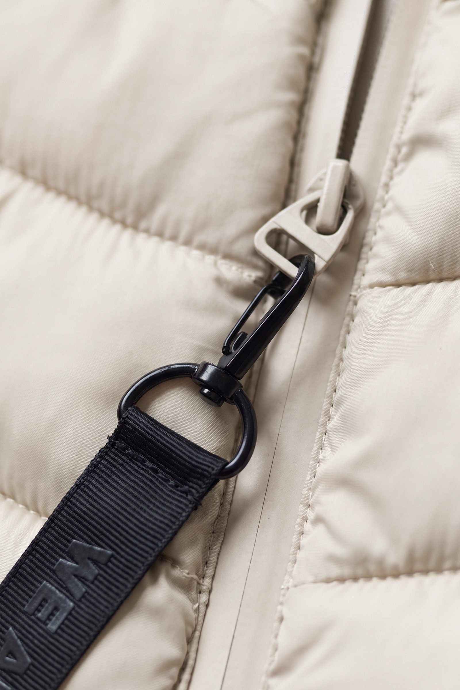 Alife & Kickin Sommerjacke Damen YlvaAK A Übergangsjacke, Jacke Chevron-Steppung, Kapuze mit Kordelzug, Zwei-Wege-Reißverschluss – Bild 5 von 5