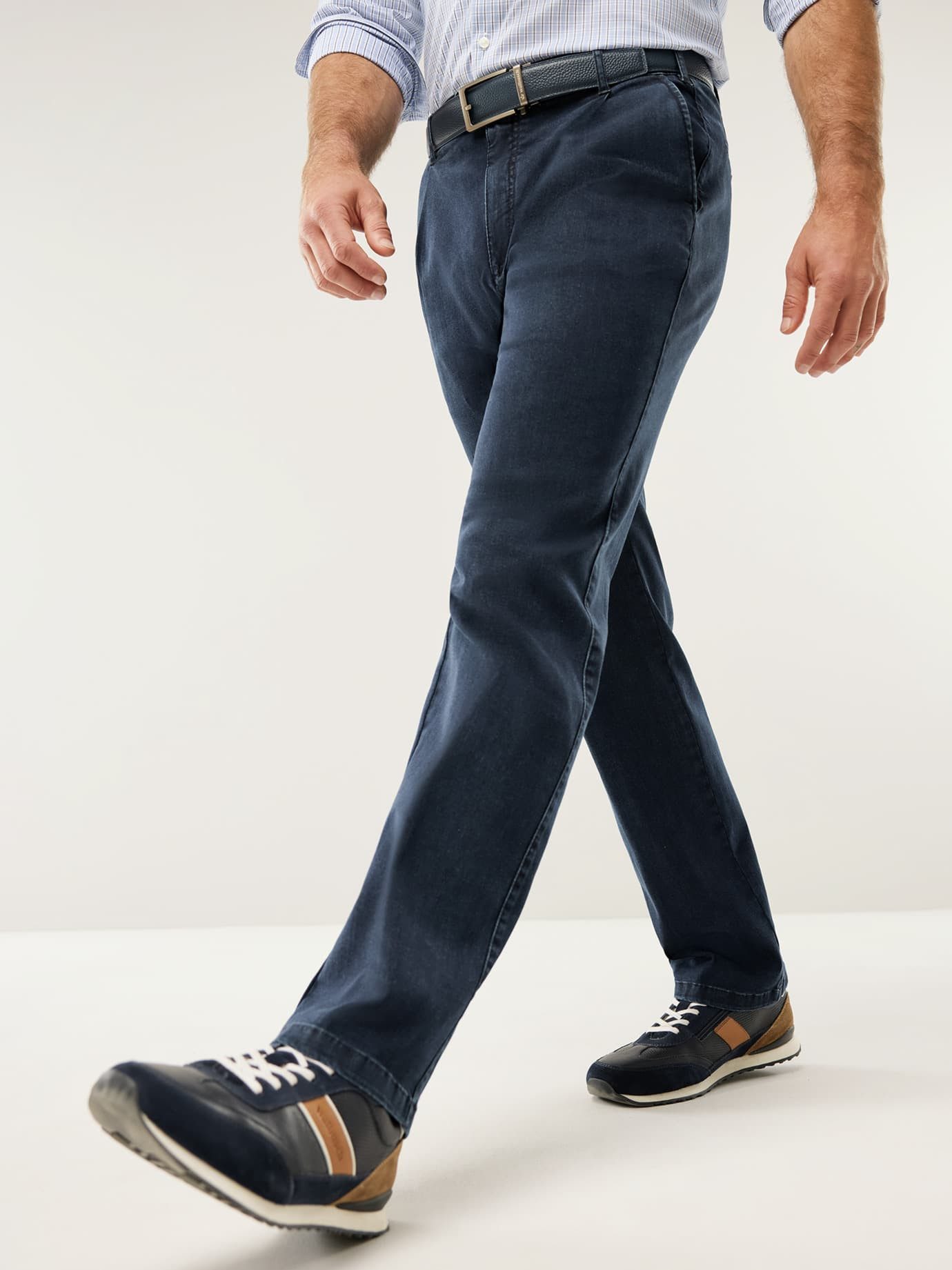 Walbusch Bundfaltenhose Herren Extraglatt Flex-Bundfaltenjeans bügelfrei Comfort Fit, bügelfrei, atmungsaktiv