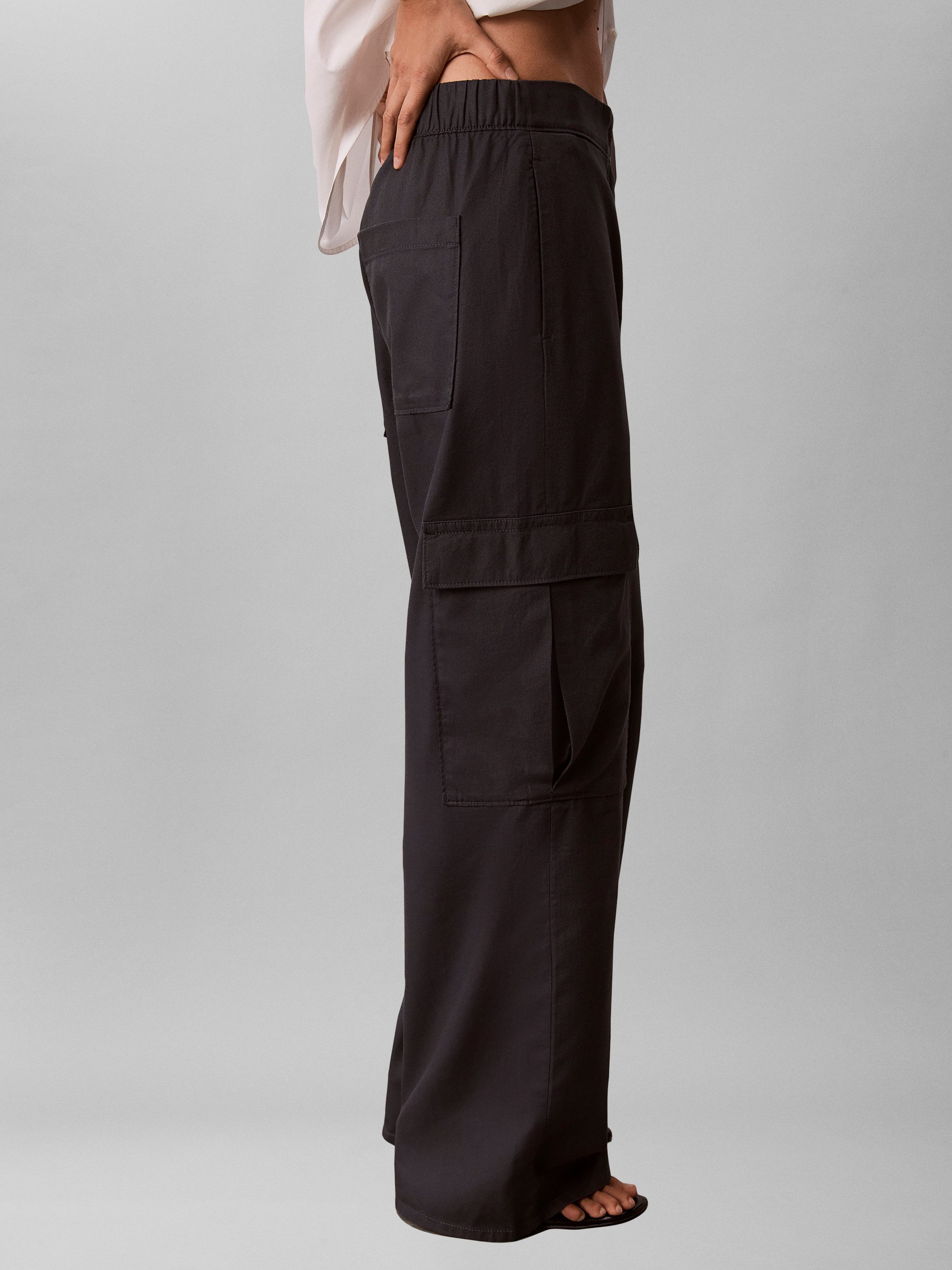 Calvin Klein Jeans Cargohose Elastikbund, High Waist, Relaxed Fit, Cargotaschen