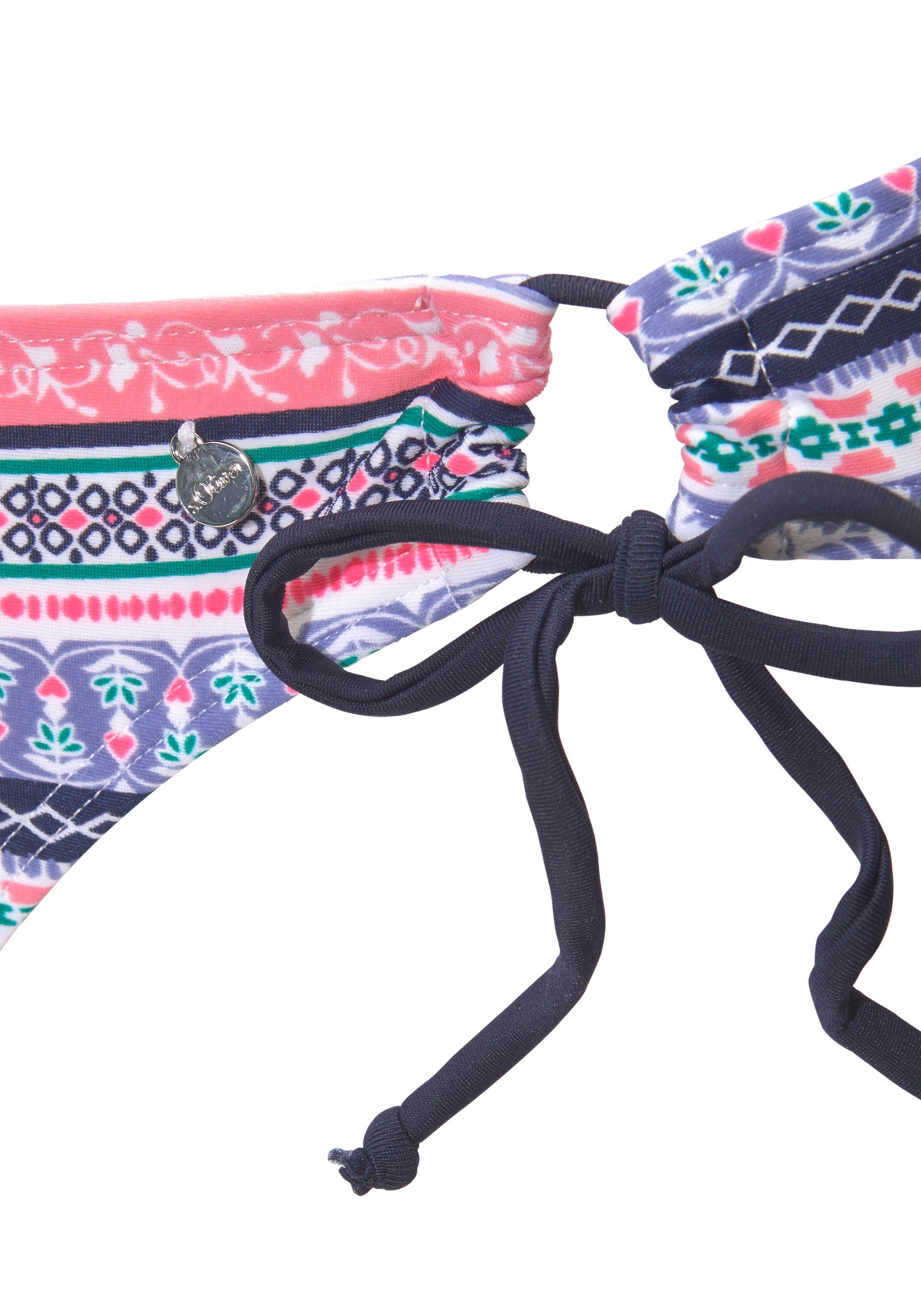 s.Oliver Bikini-Hose Barcelona mit modischem Print, Mix-Kini