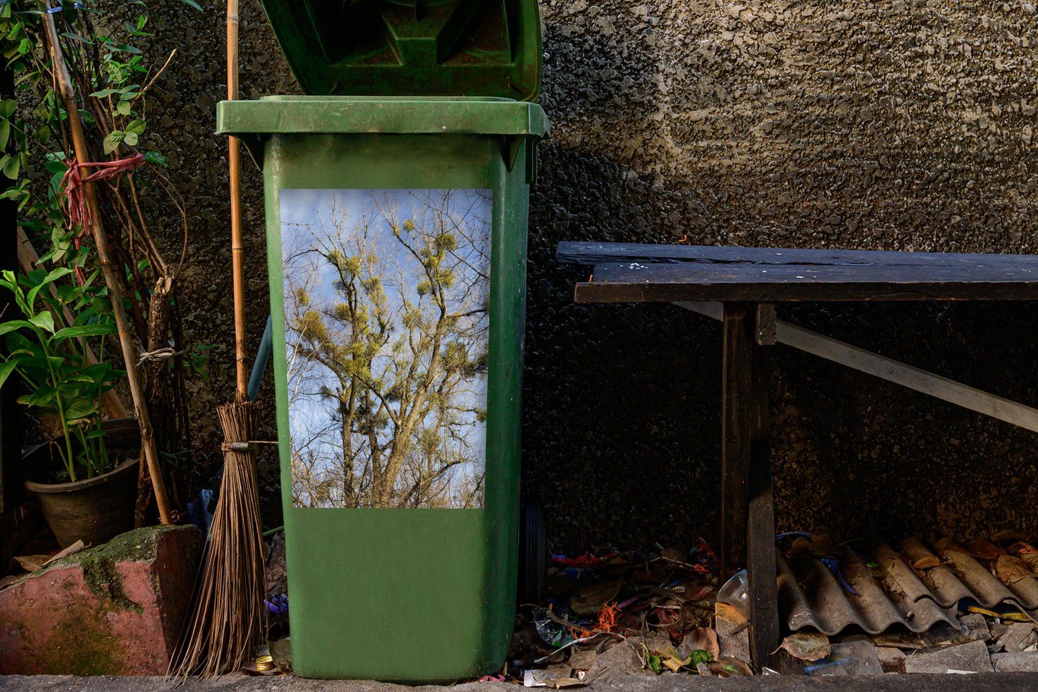 Abfalbehälter riesige Eine Wandsticker mit Container, Mülleimer-aufkleber, Ästen Sticker, Weide in (1 Luft Mülltonne, MuchoWow der St), schießende