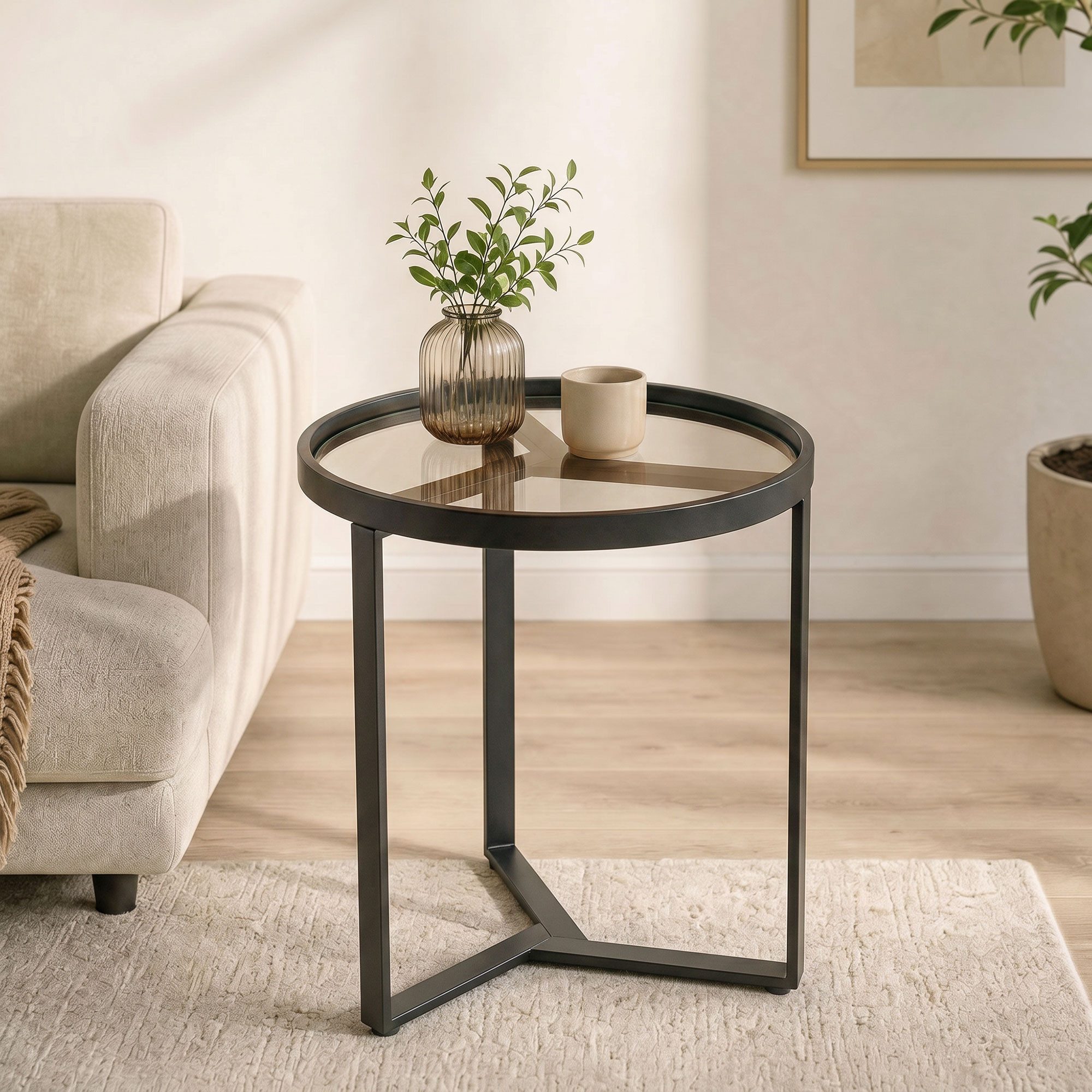 OKWISH Beistelltisch Runder Couchtisch mit Glasplatte und Metallgestell Schwarz (Packung, 1-St., Beistellmöbel mit geometrischem Design für kleine Räume), Kleiner Tisch mit gehärtetem Glas für Wohnräume