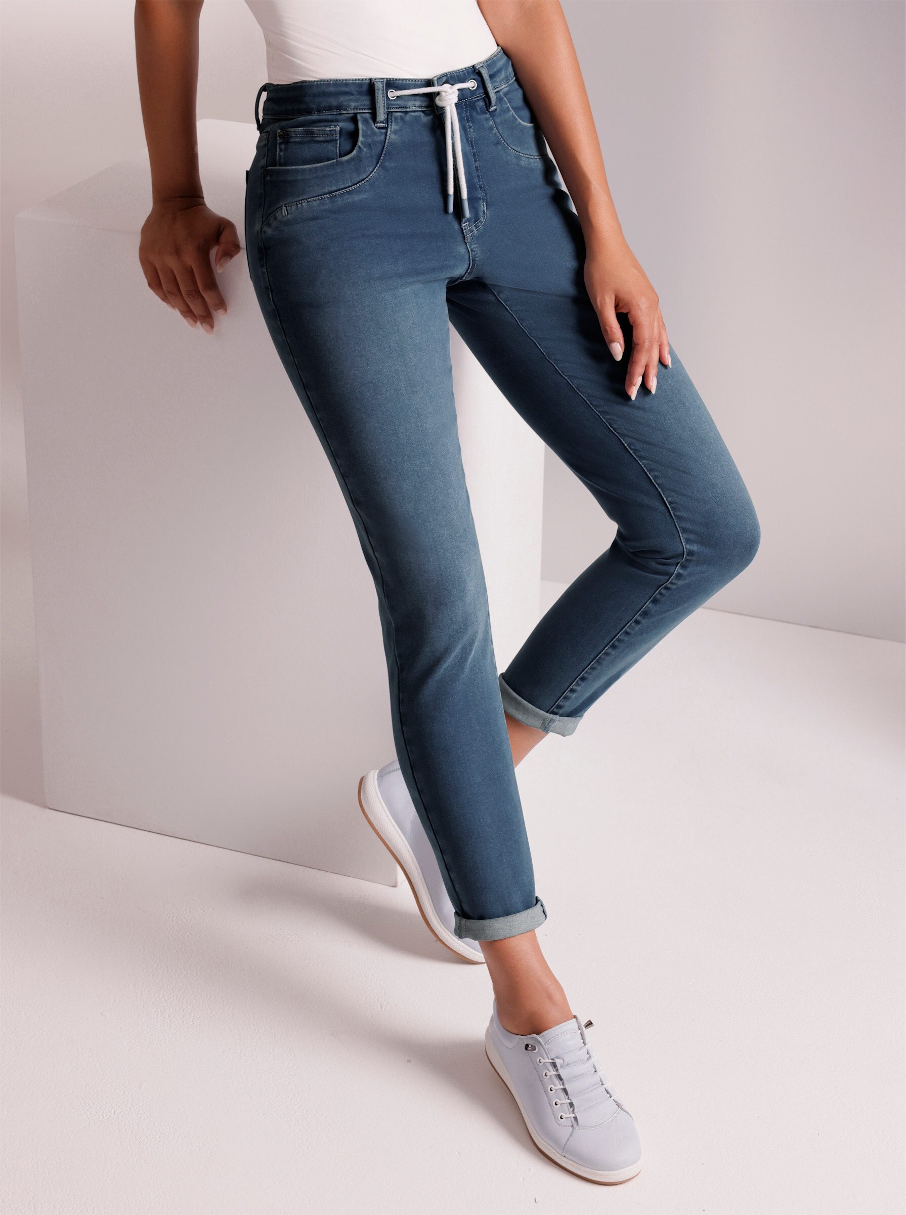 creation L Bequeme Jeans Baumwoll-Modal-Jeans leicht vertieft