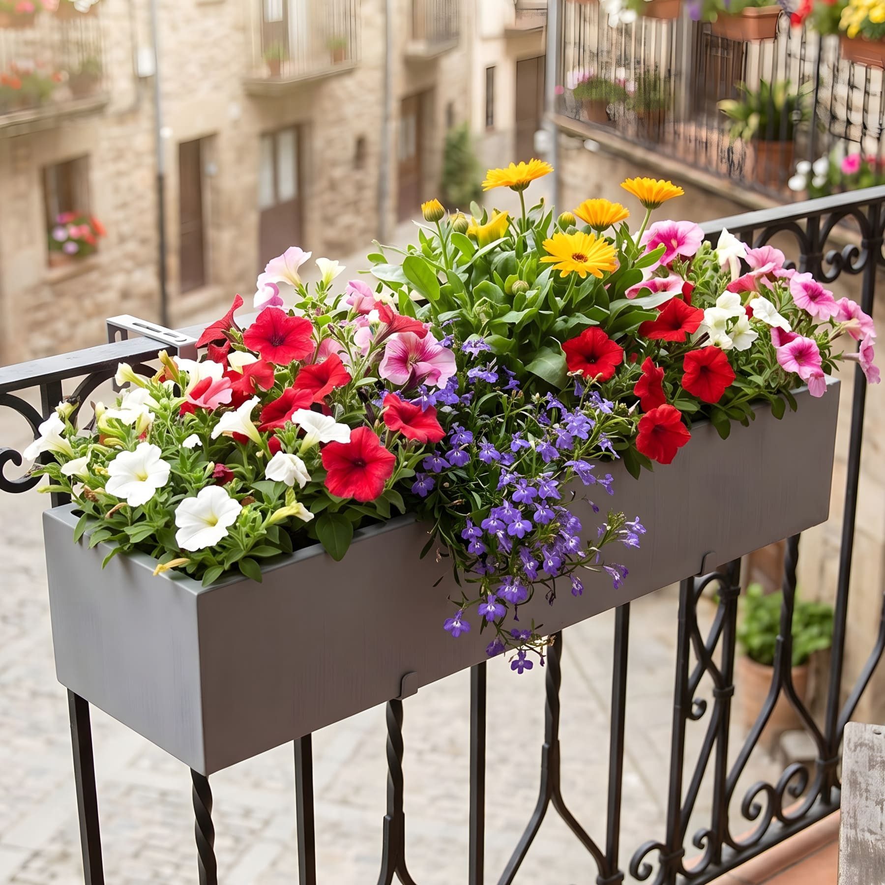 Dekoleidenschaft Blumenkasten "Grau" Metall Balkon Pflanzkasten 90 cm lang, Balkonkasten Pflanzgefäß, mit integriertem Wasserablauf, für Drinnen & Draußen