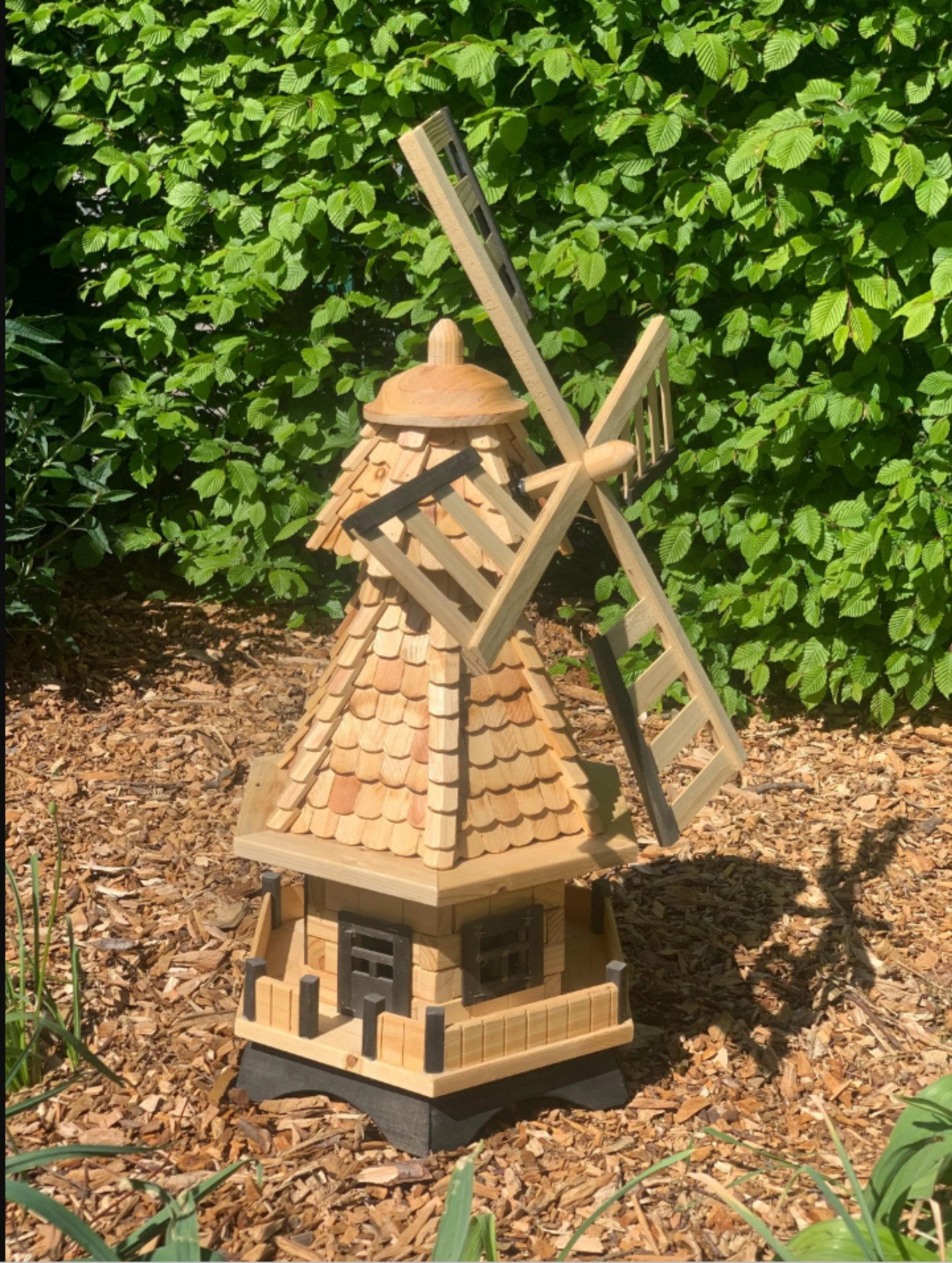 Holzdekoladen Windspiel Garten-Windmühle aus Holz 90 cm mit drehbaren Flügeln