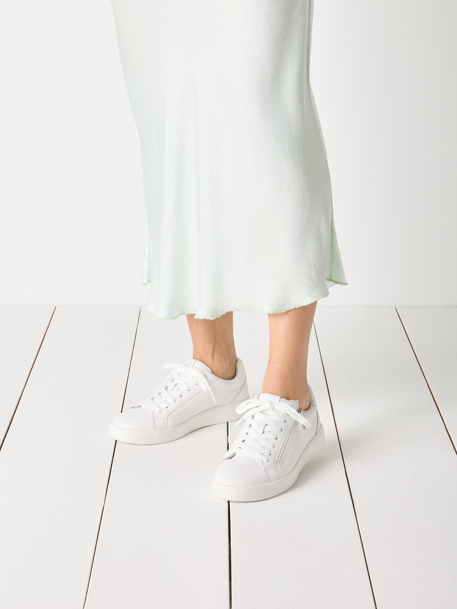 Tamaris Plateausneaker, Freizeitschuh, Halbschuh, Schnürschuh mit Ziernähten