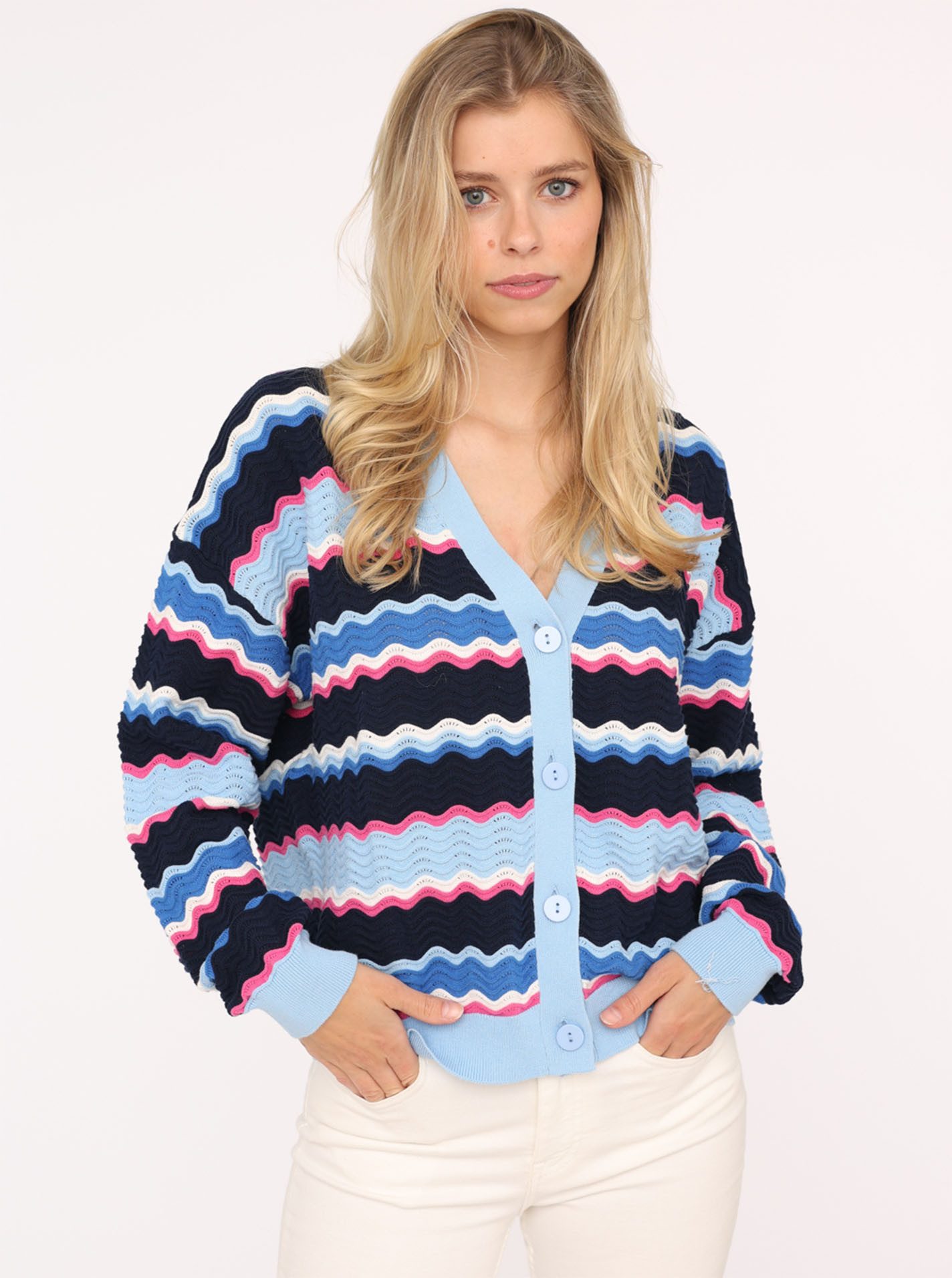 Strickjacke "Streifen Wellen"
