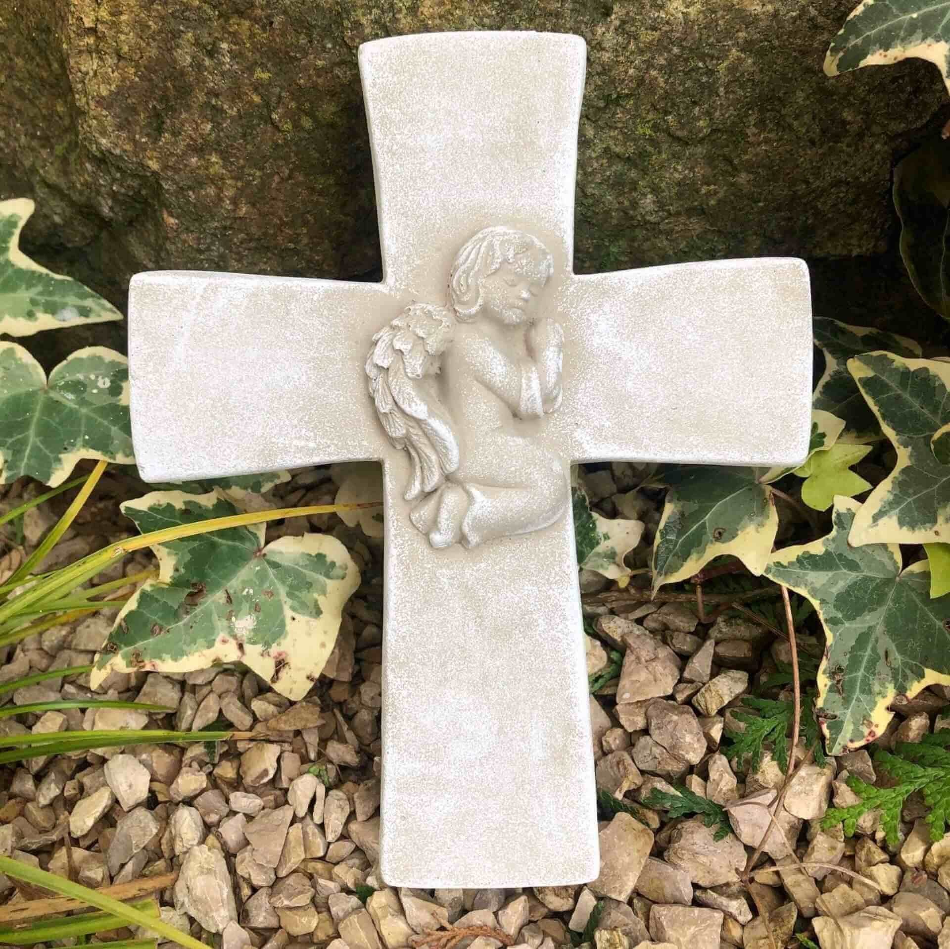 Radami Gartenfigur Kreuz mit 3D Engel, Grabengel, 800g schwer