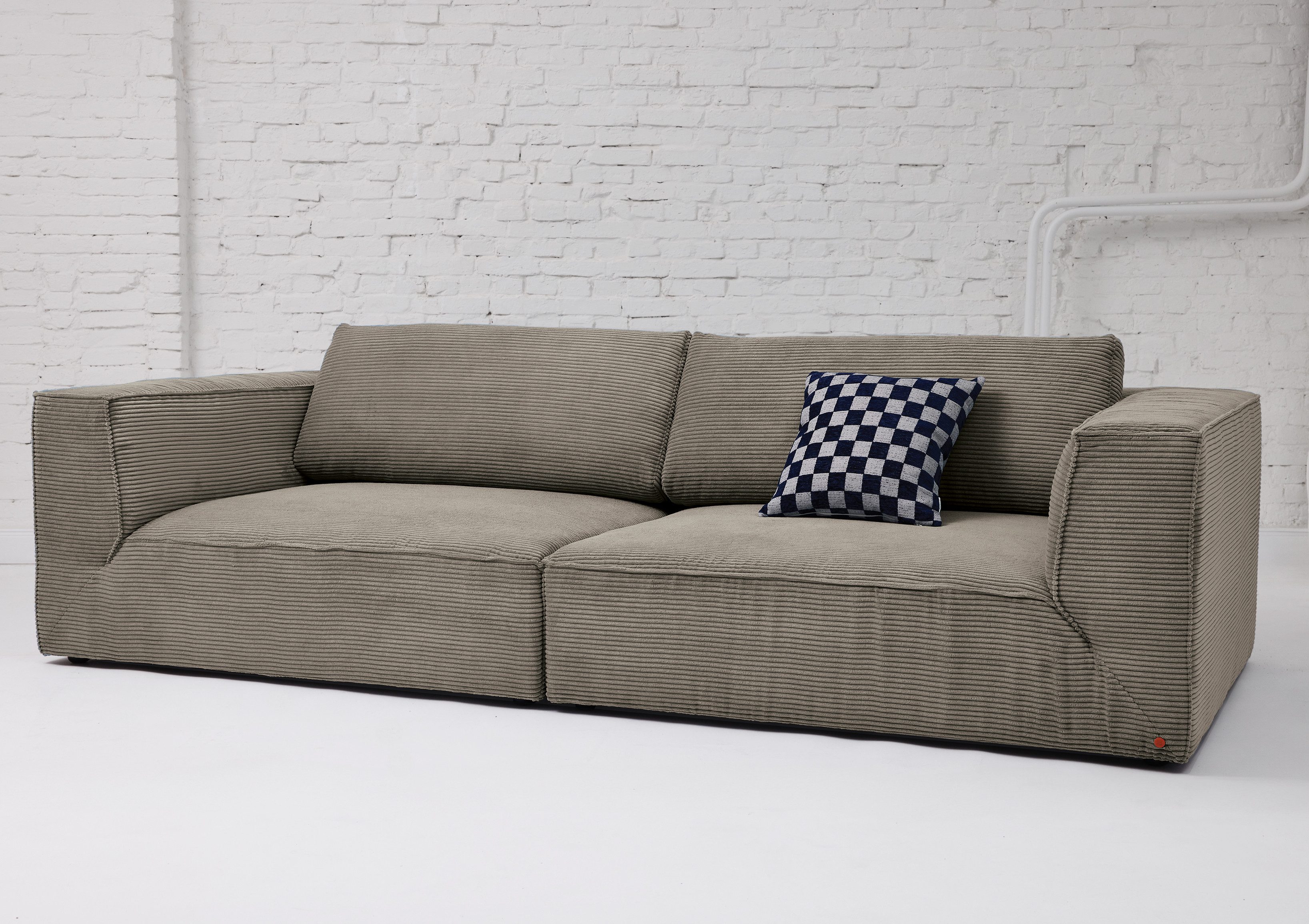 HOME OF COLORS Big-Sofa BIG CUBE – das kubische Sofa mit extra-tiefem, soften Sitzgefühl, in weichem Cordstoff – in vielen schönen Farben