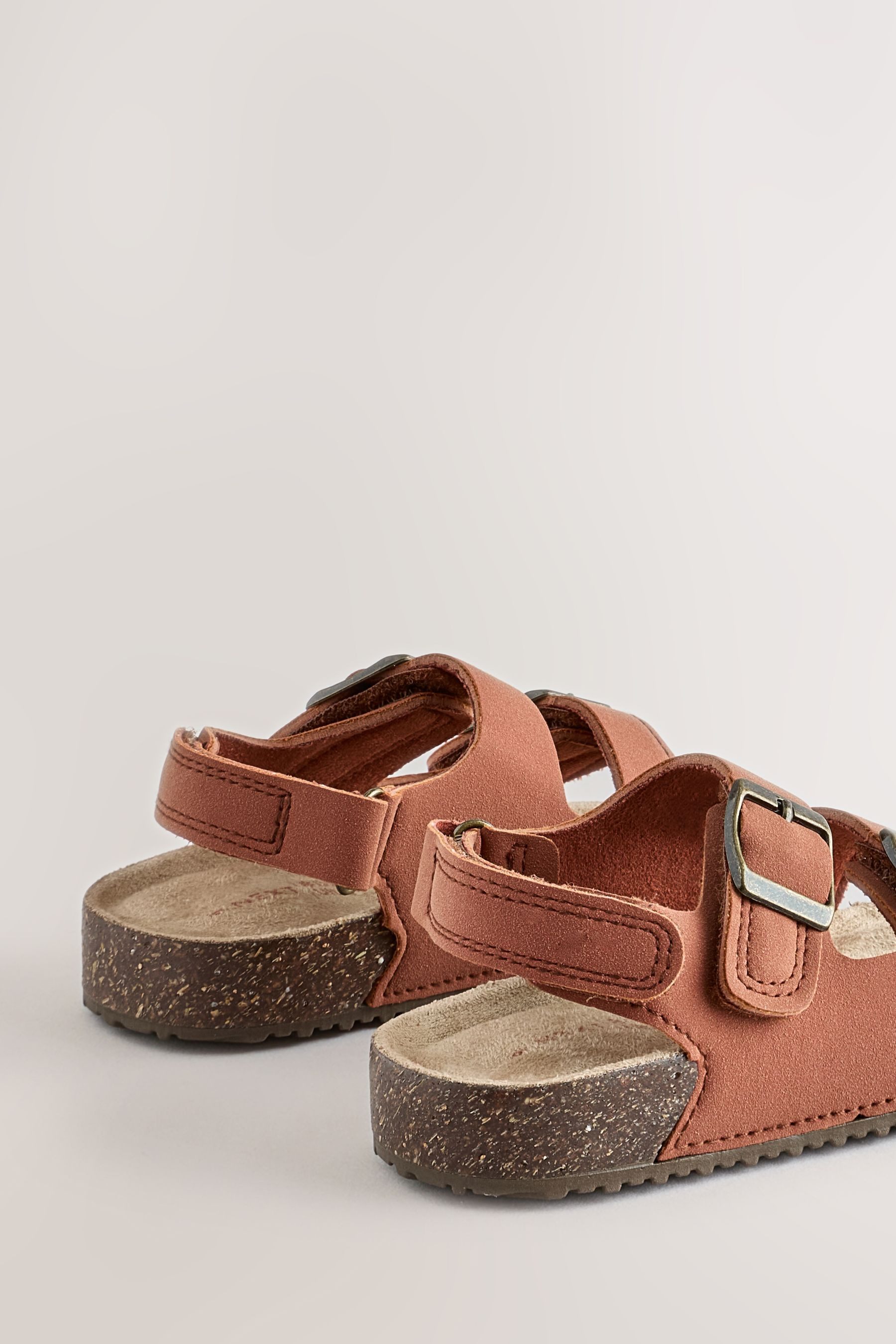 Next Ledersandalen mit Schnalle Sandale (1-tlg)
