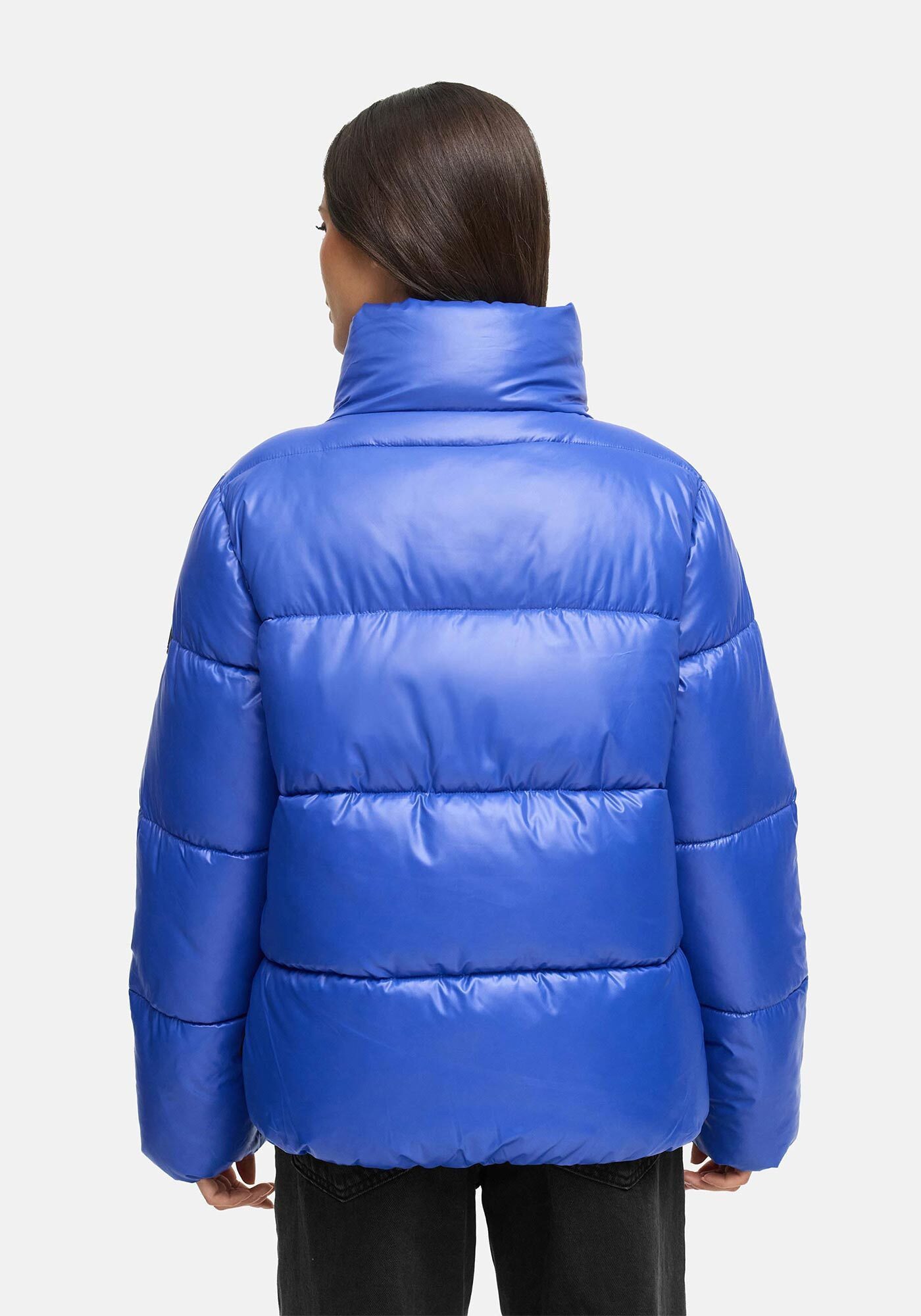 Marikoo Winterjacke Hazalee mit leicht gläzendem Obermaterial und hohem Kragen