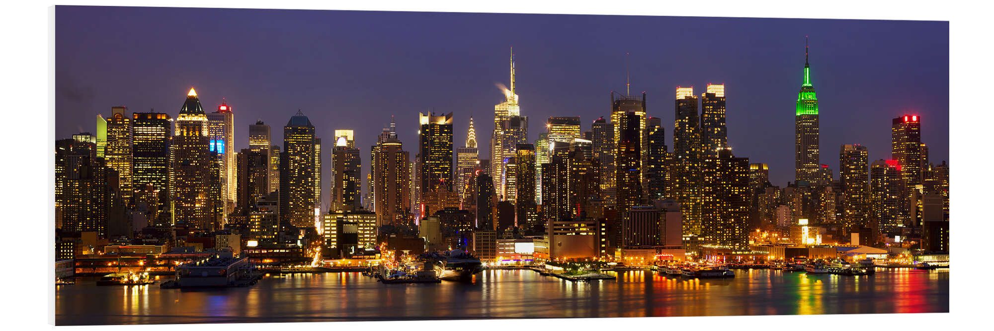 Posterlounge Forex-Bild Editors Choice, Beleuchtete New Yorker Skyline bei Nacht, Wohnzimmer Fotografie