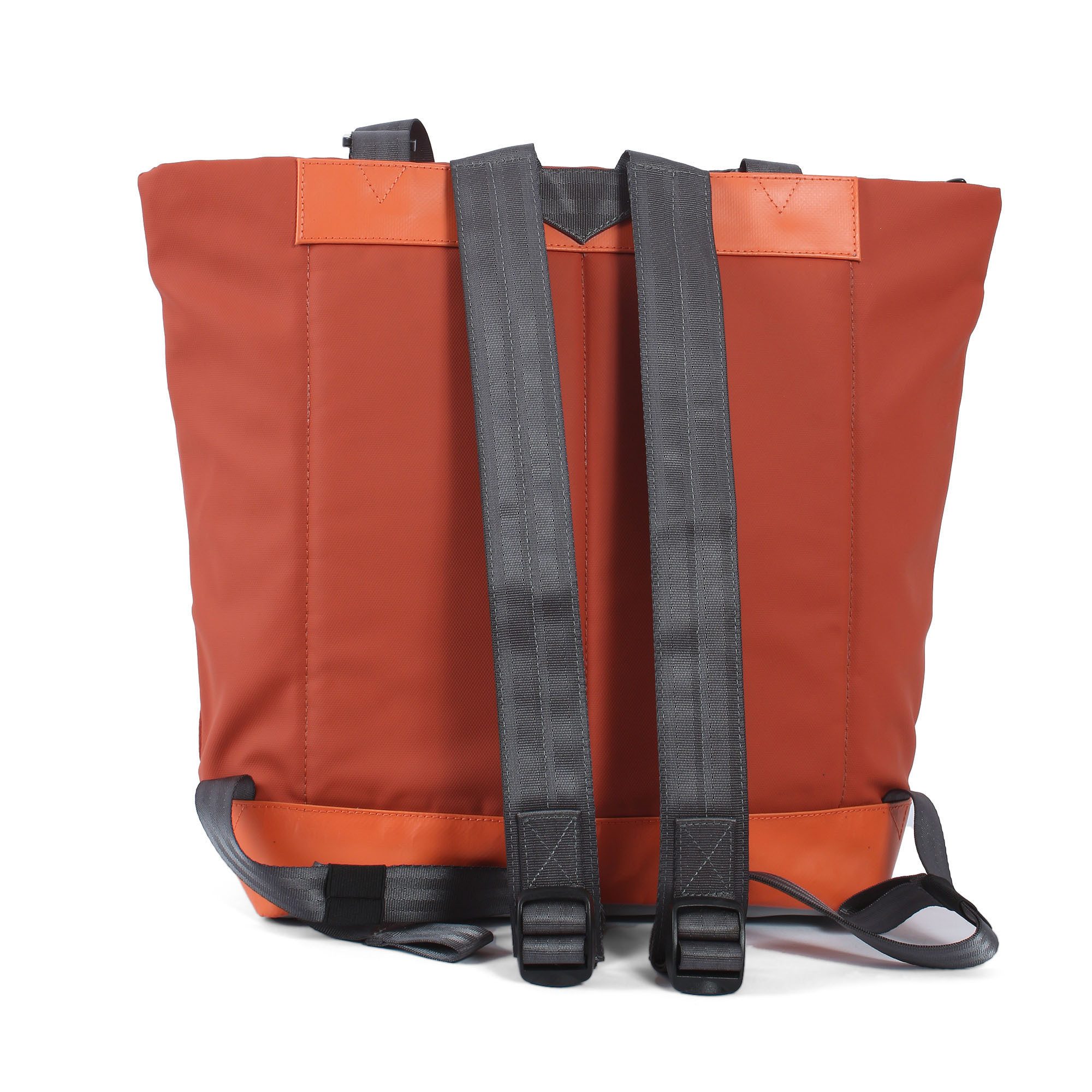 7clouds Cityrucksack Simse 7.1, mit recyceltem PET
