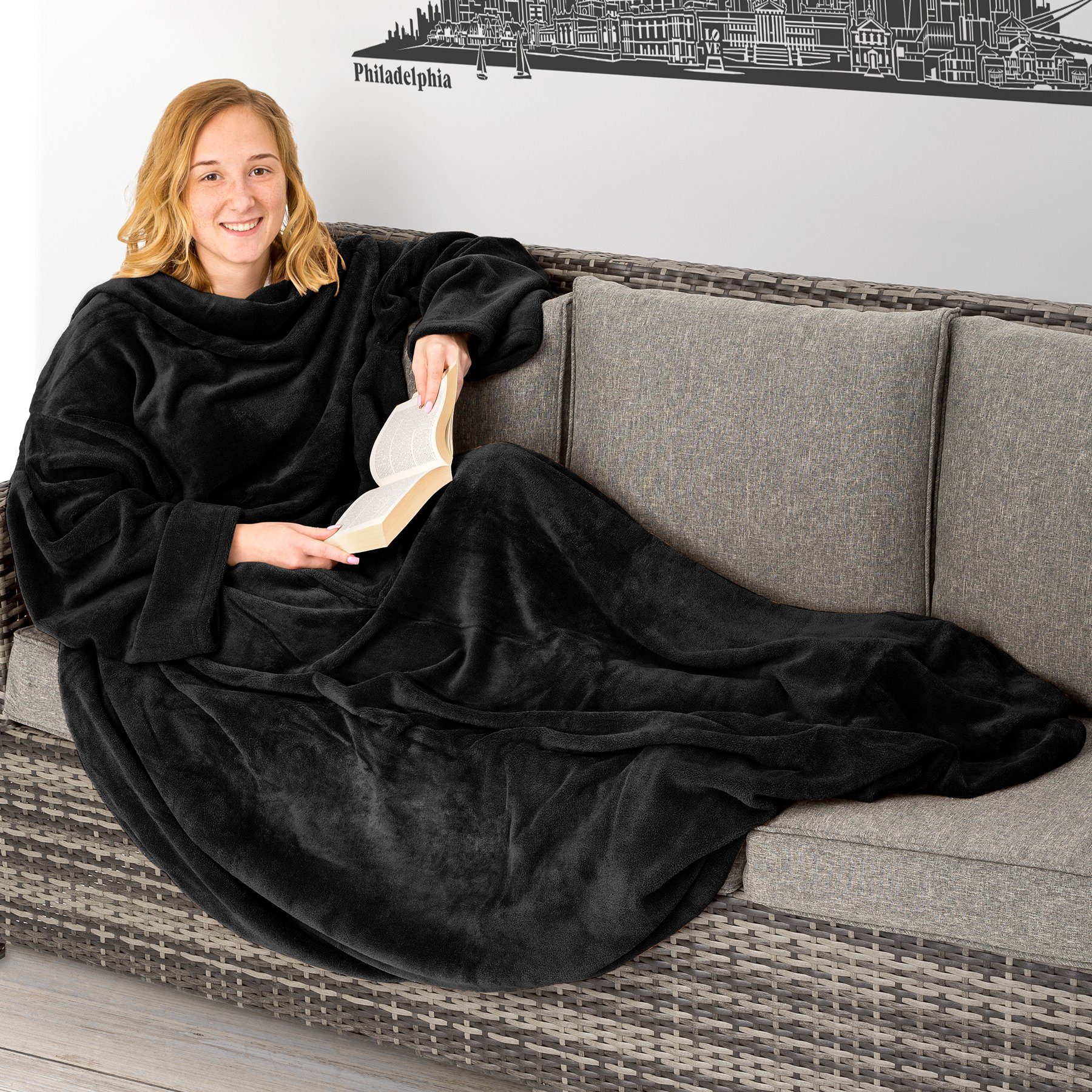 tectake Tagesdecke Kuscheldecke mit Ärmeln, 170 günstig online kaufen