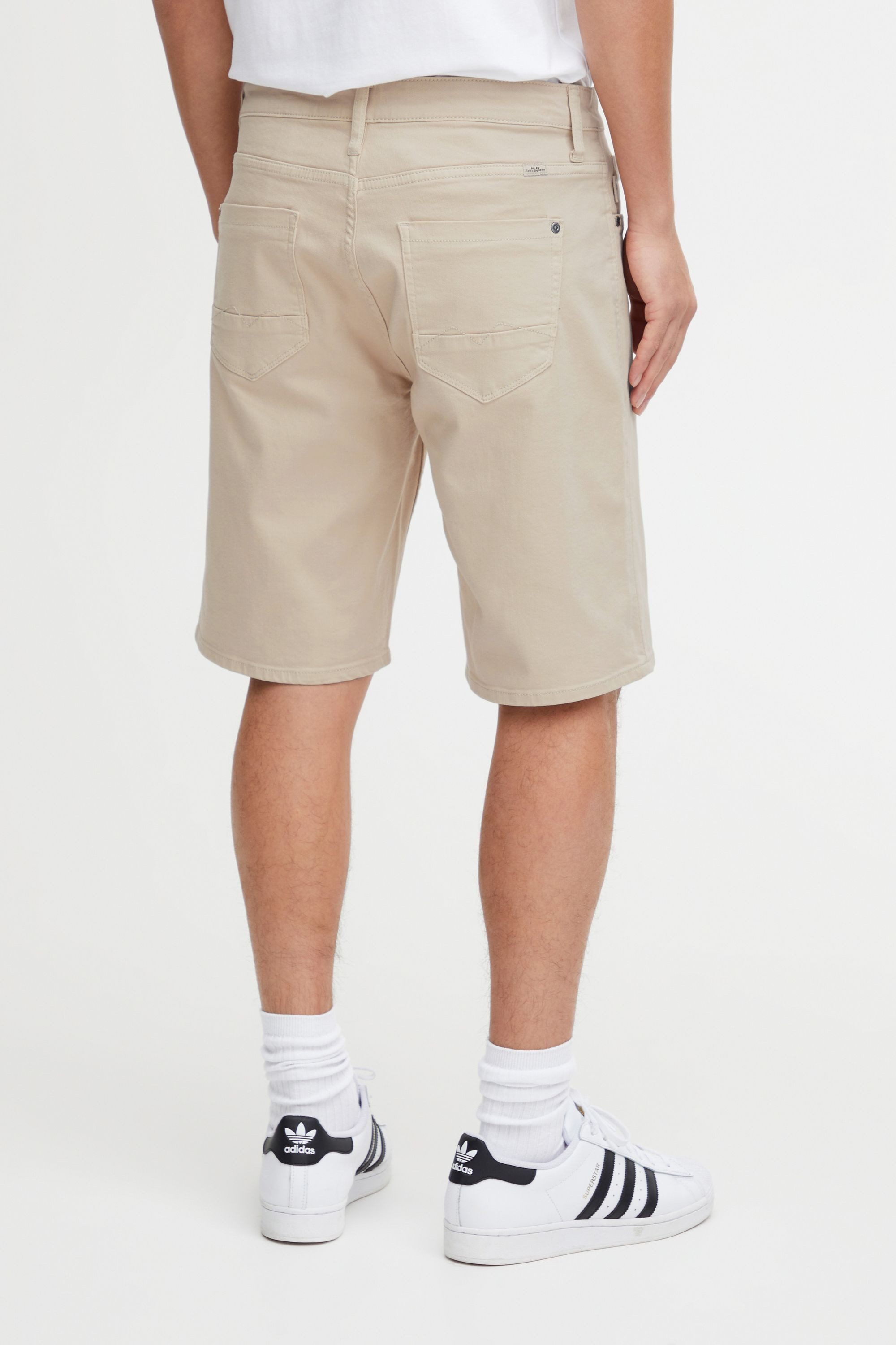 Blend Jeansshorts BHDenimshorts Stilvolle 5-Pocket-Jeansshorts