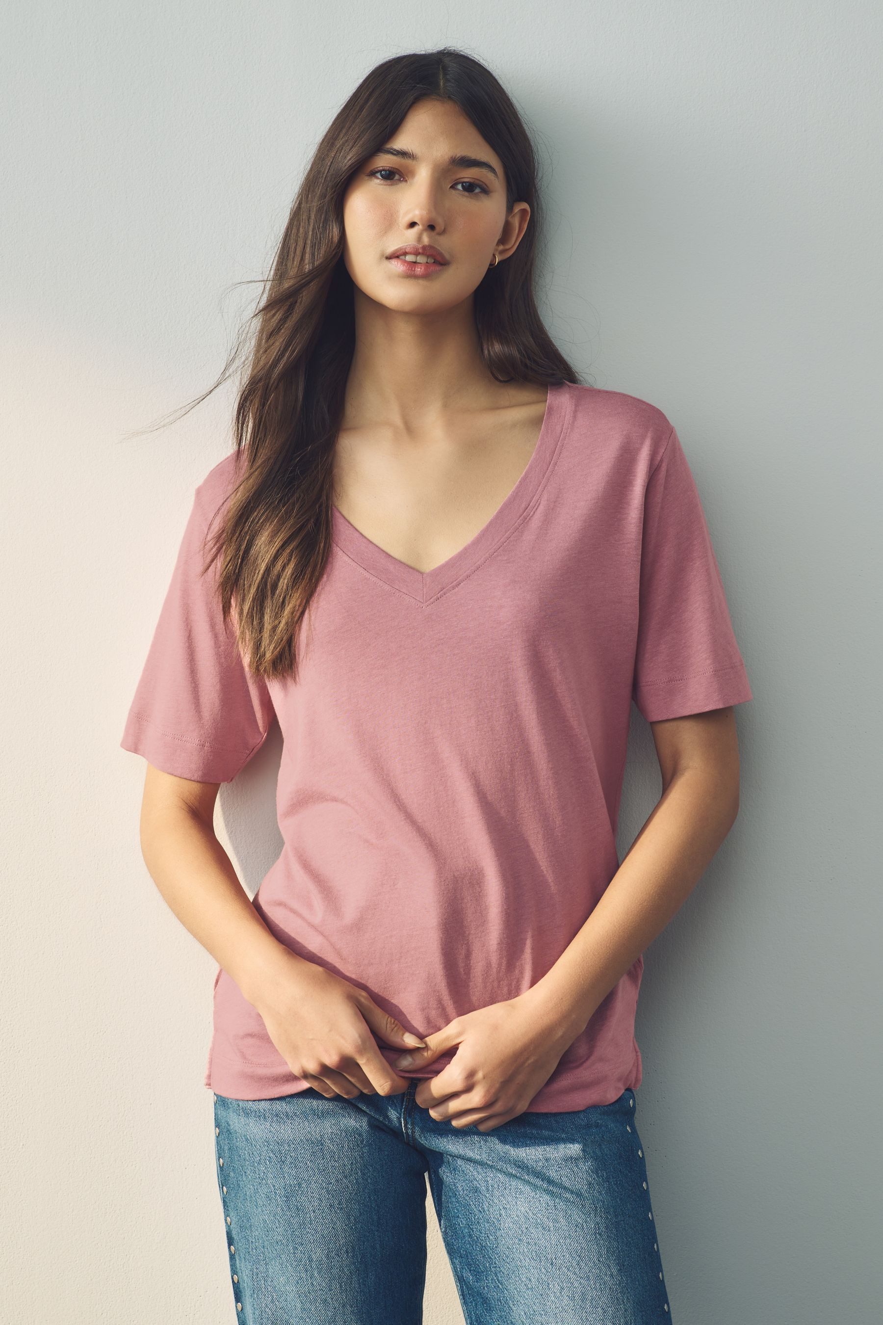 Next V-Shirt T-Shirt mit V-Ausschnitt aus Baumwolle und Modal (1-tlg)