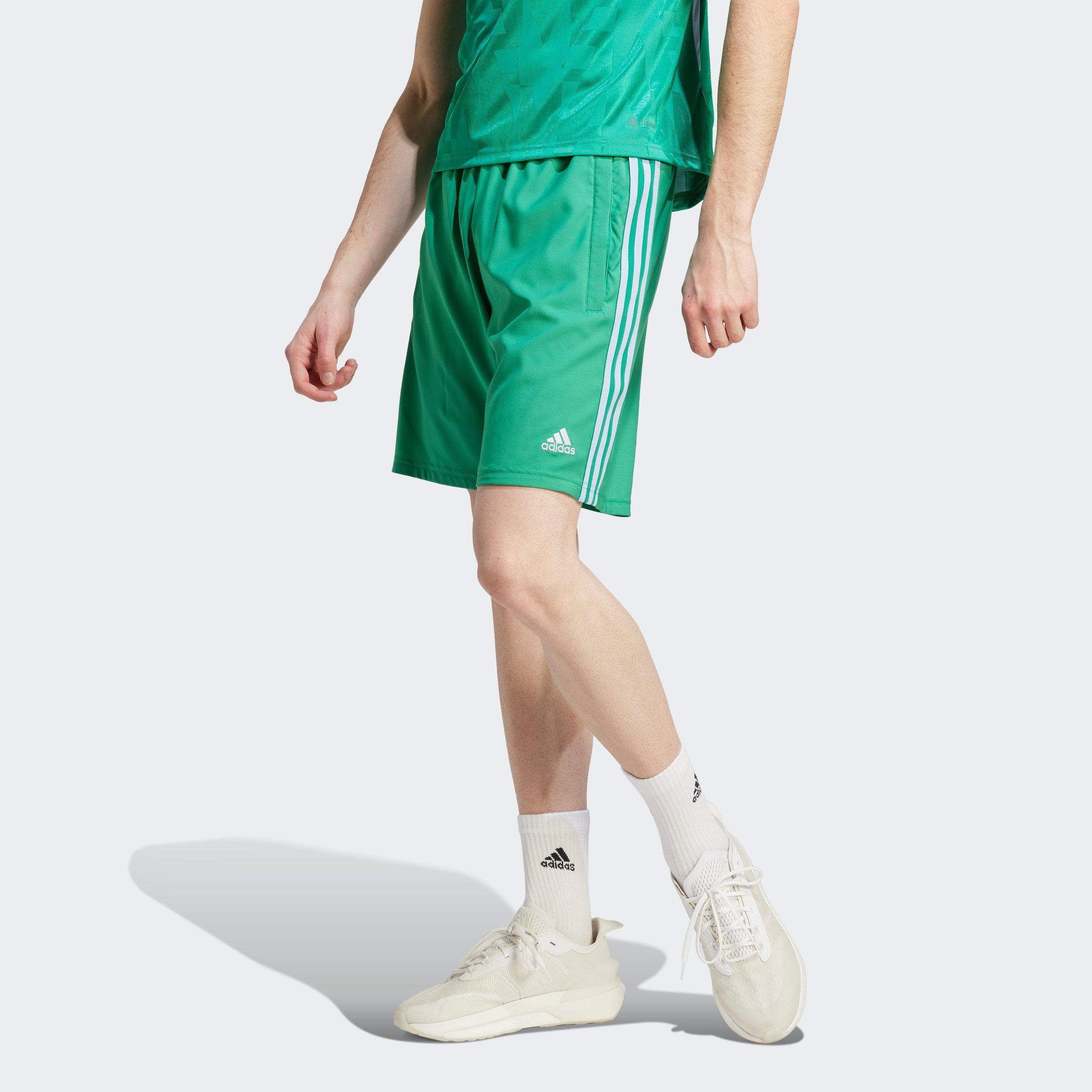 Blue Shorts Dawn Sportswear adidas / TIRO Court Green (1-tlg)