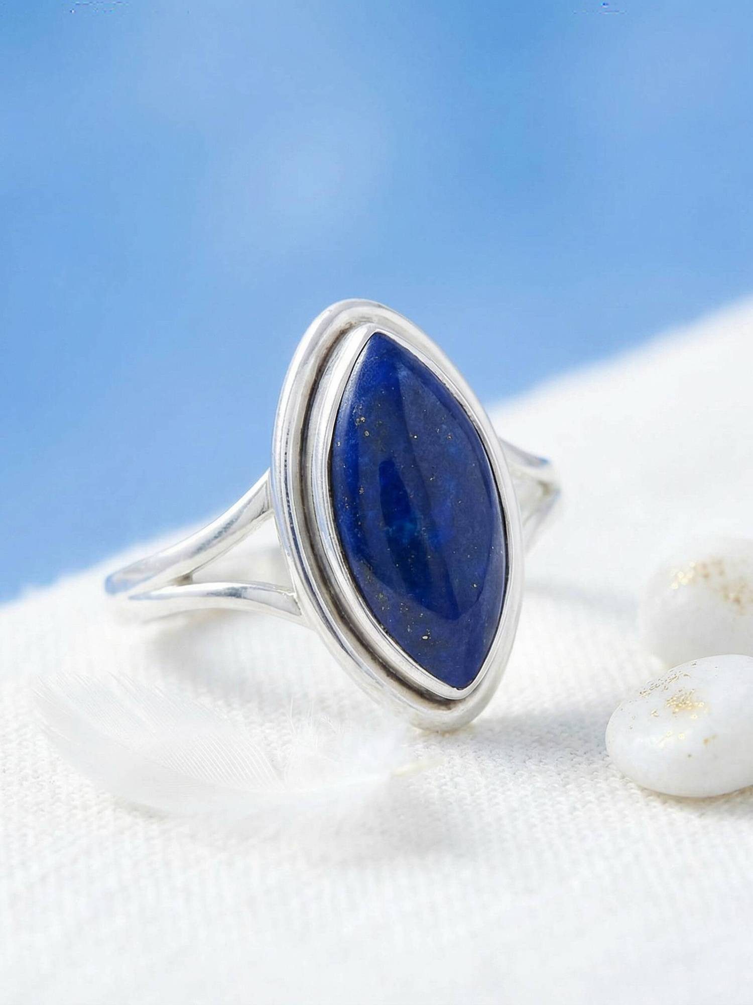 mantraroma Silberring SARALA Ellipse aus 925 Silber mit Lapis Lazuli (Ring günstig online kaufen