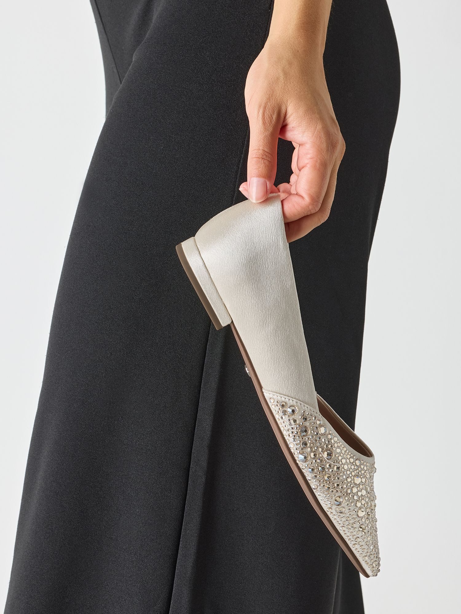 Tamaris ANTIslide, TOUCH-IT flach Trichterabsatz Ballerina ANTIslide