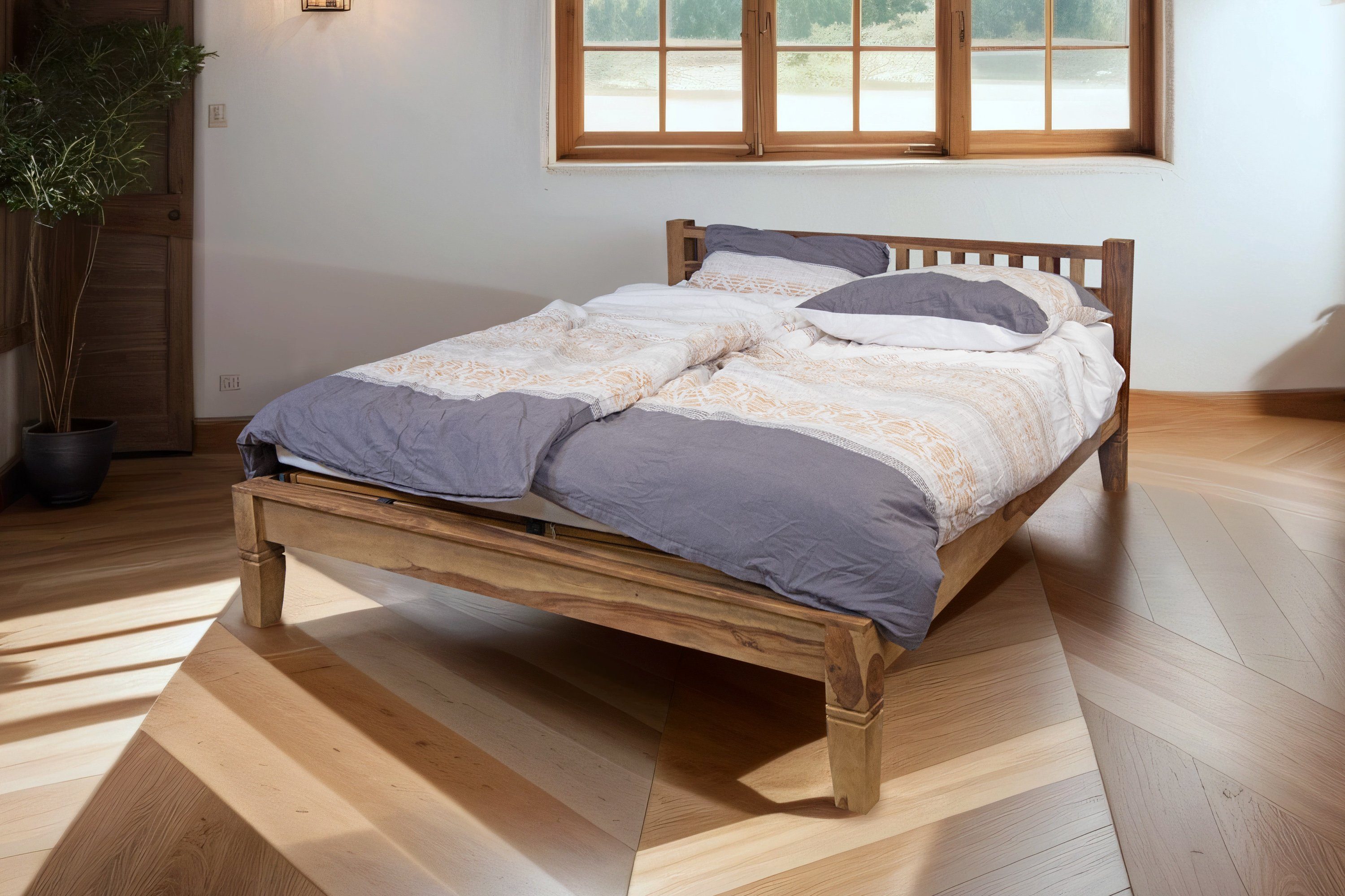 SAM® Massivholzbett Phuket, Doppelbett, massives indisches günstig online kaufen