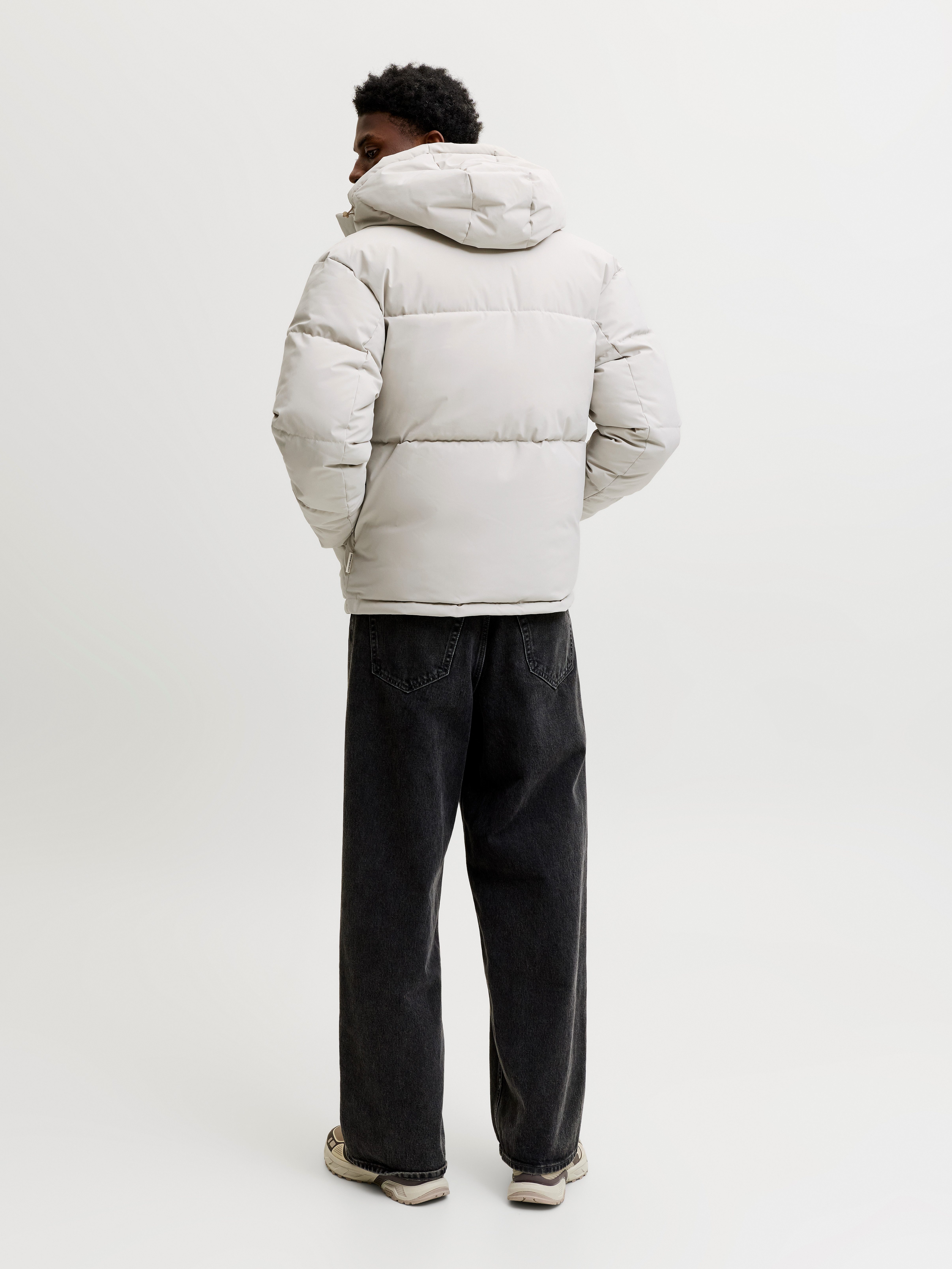 Jack & Jones Steppjacke JJESOHO PUFFER HOOD AW26 SN Kunstfaser, regular fit – Bild 5 von 5