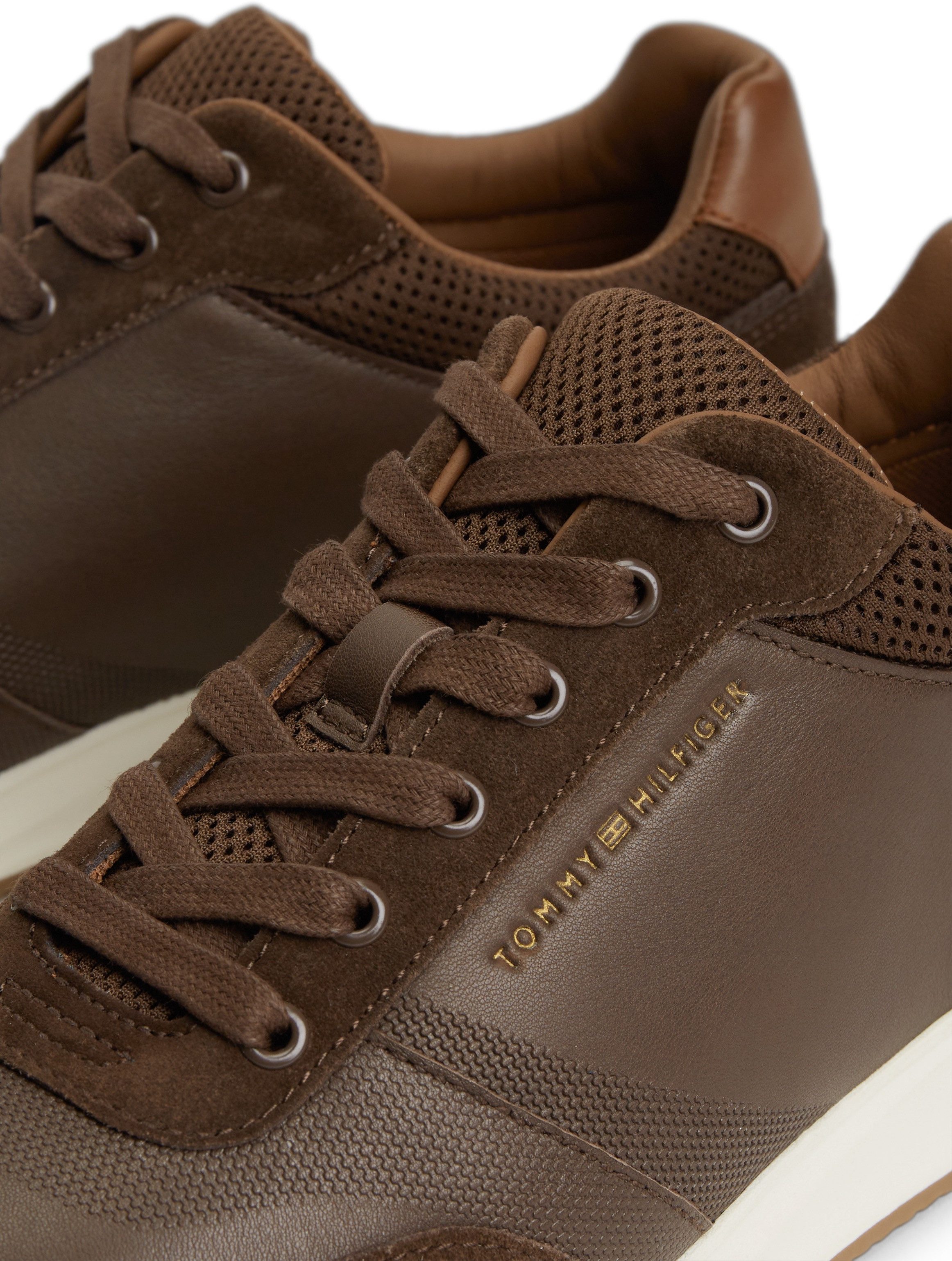 Tommy Hilfiger TH DRESSY RUNNER SUEDE MIX Sneaker Schnürschuh, Halbschuh, Freizeitschuh mit Logoschriftzug