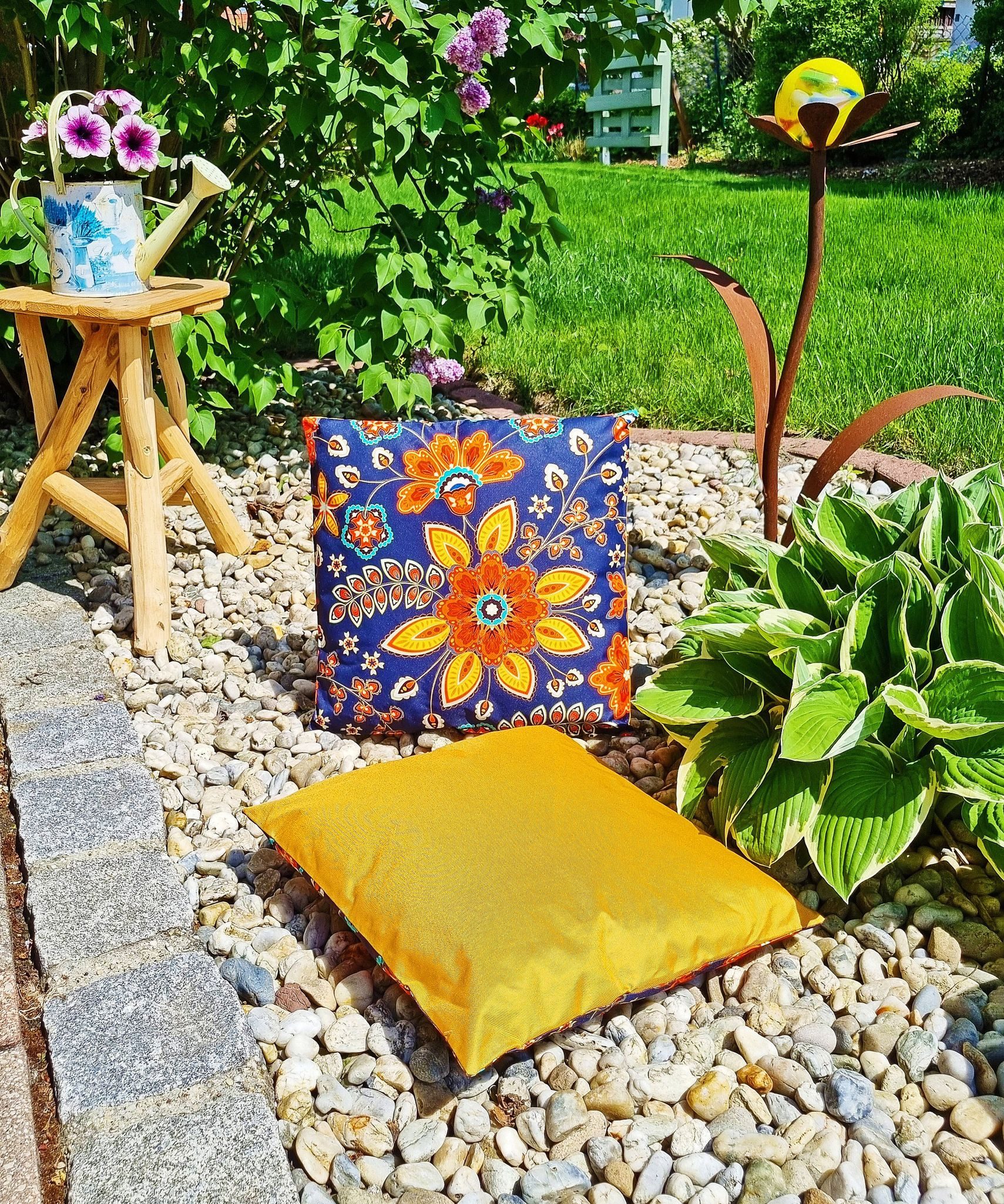 JACK Dekokissen JACK Outdoor Lounge Kissen 45x45cm mit Motiv inkl. Füllung Wasserfest, mit Lotus-Effekt, Robust, Strapazierfähig, für Innen & Außen geeignet