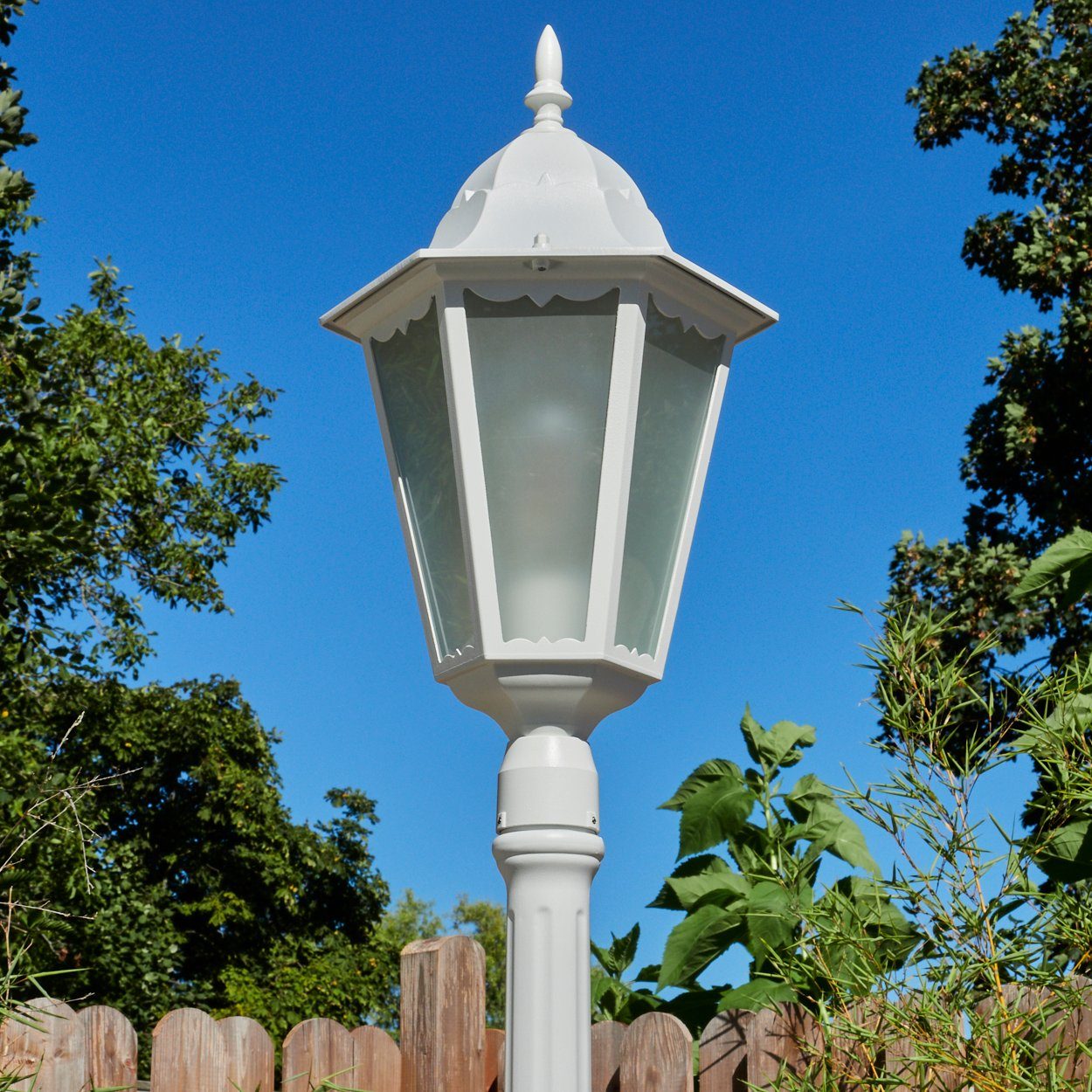 hofstein Pollerleuchte Wegeleuchte aus Metall/Glas in Weiß/Milchglas, ohne Leuchtmittel, Außenleuchte, Gartenbeleuchtung IP44, 1x E27, ohne Leuchtmittel