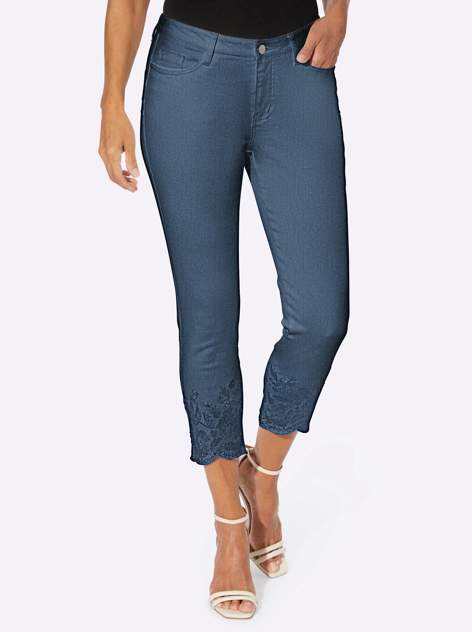 Jeansshorts 7/8-Jeans leicht vertieft