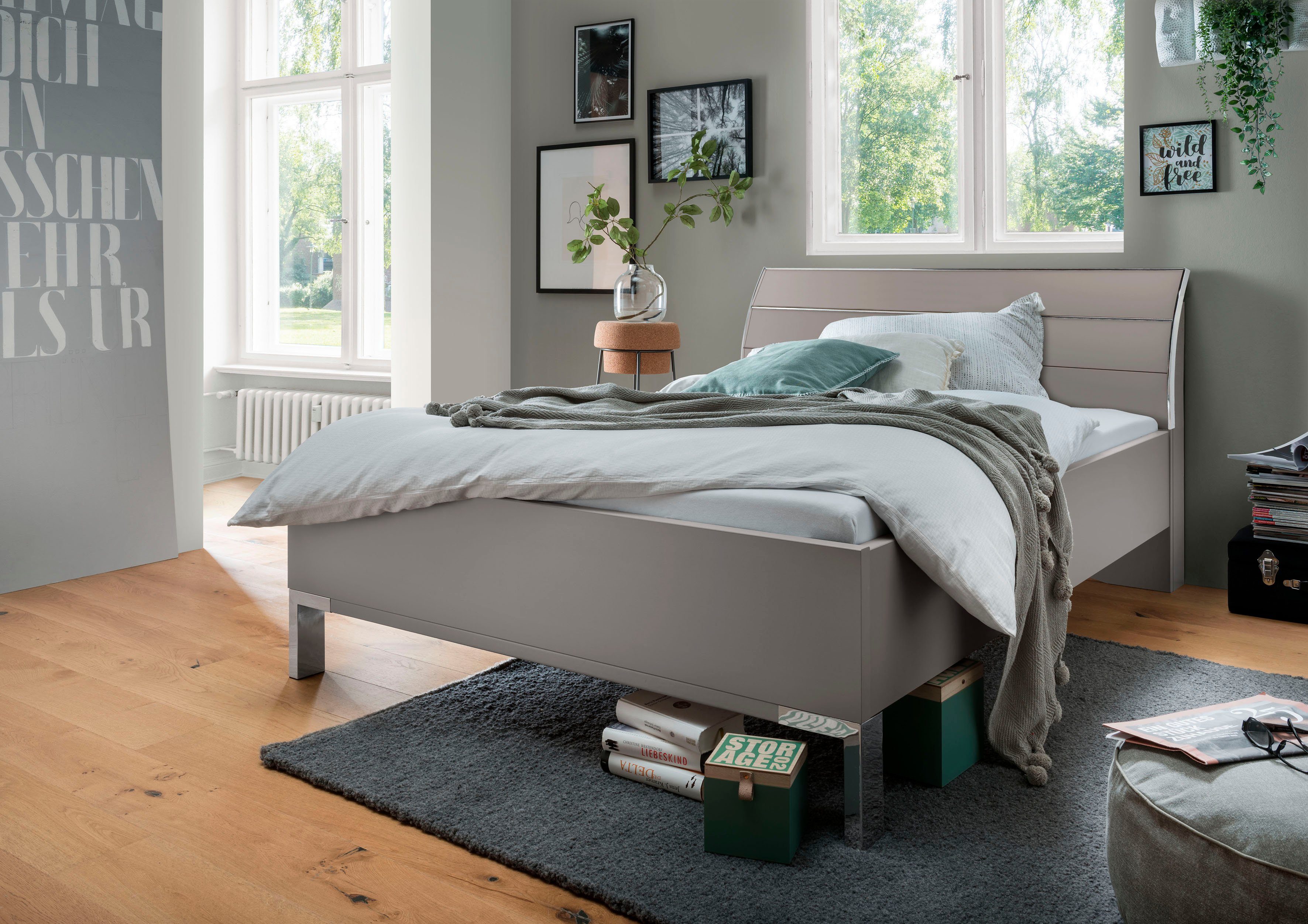 WIEMANN Futonbett Monaco, 4-fache Liegehöhenverstellung, mit stilvollem Holzkopfteil, Made in Germany