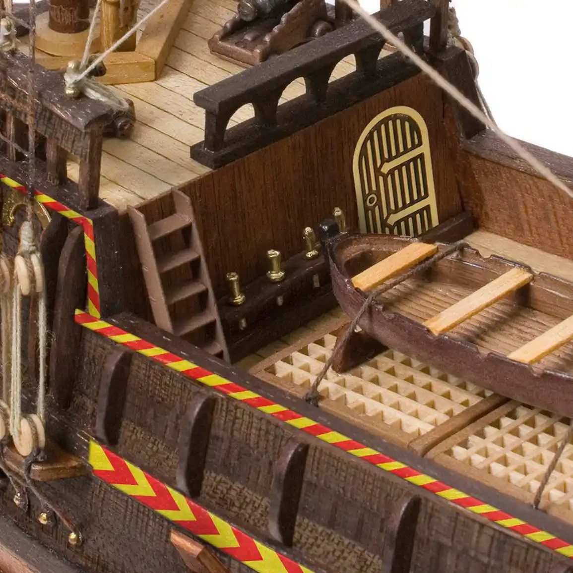 OcCre Modellbausatz Golden Hind Maßstab 1:85 Schiffsbausatz, (Schiff, 2370-tlg., Schiffsbausatz), Made in Europe