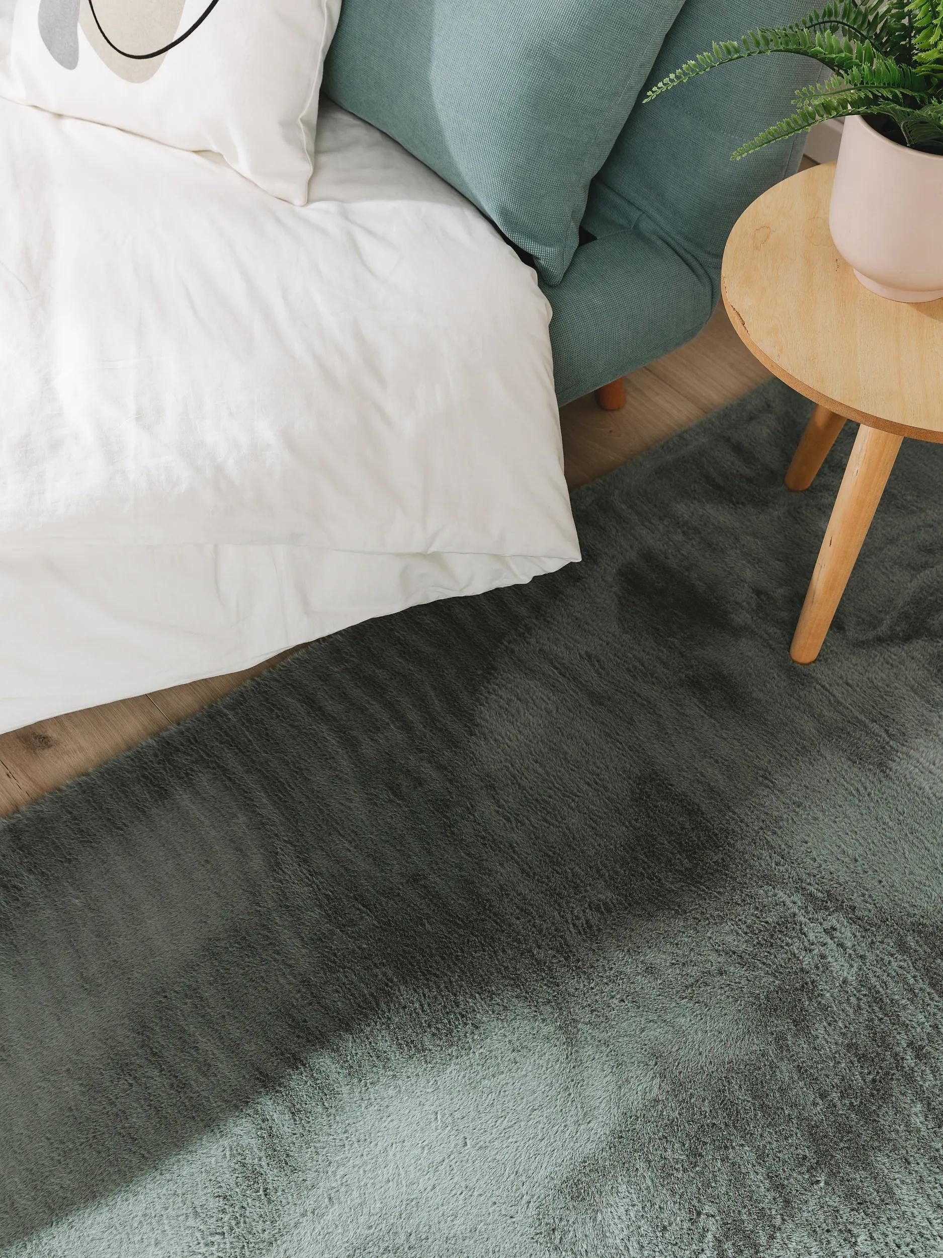benuta Fellteppich Furry, rechteckig, Höhe: 11 mm, Teppich Wohnzimmer, Esszimmer, Schlafzimmer, Flur, Weich, Rutschfest