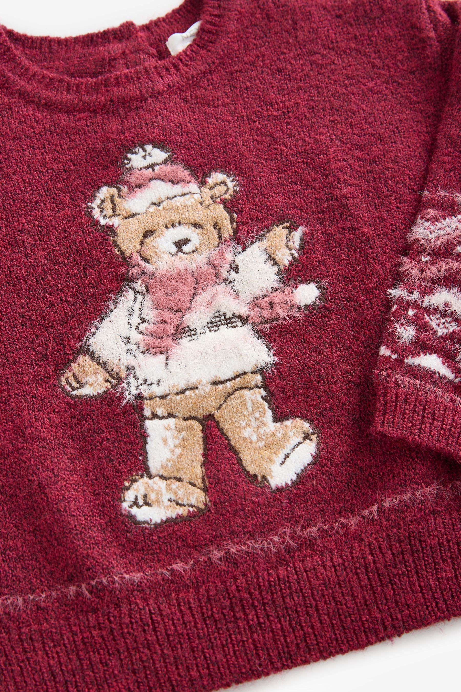Next Rundhalspullover Pullover mit weihnachtlichem Bär (1-tlg)