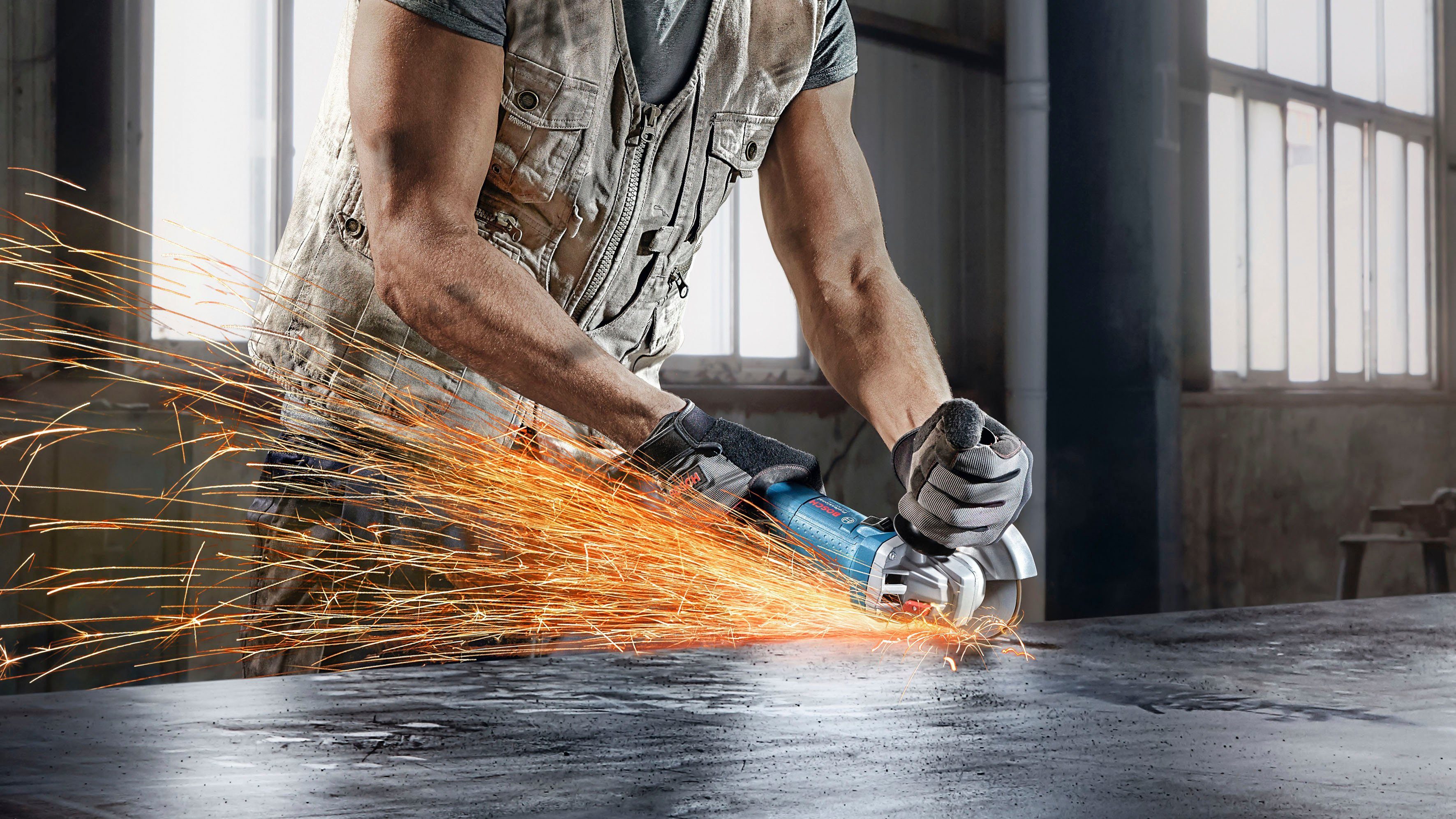 Bosch Professional Winkelschleifer GWS 880, max. 11000 U/min, (Set) günstig online kaufen