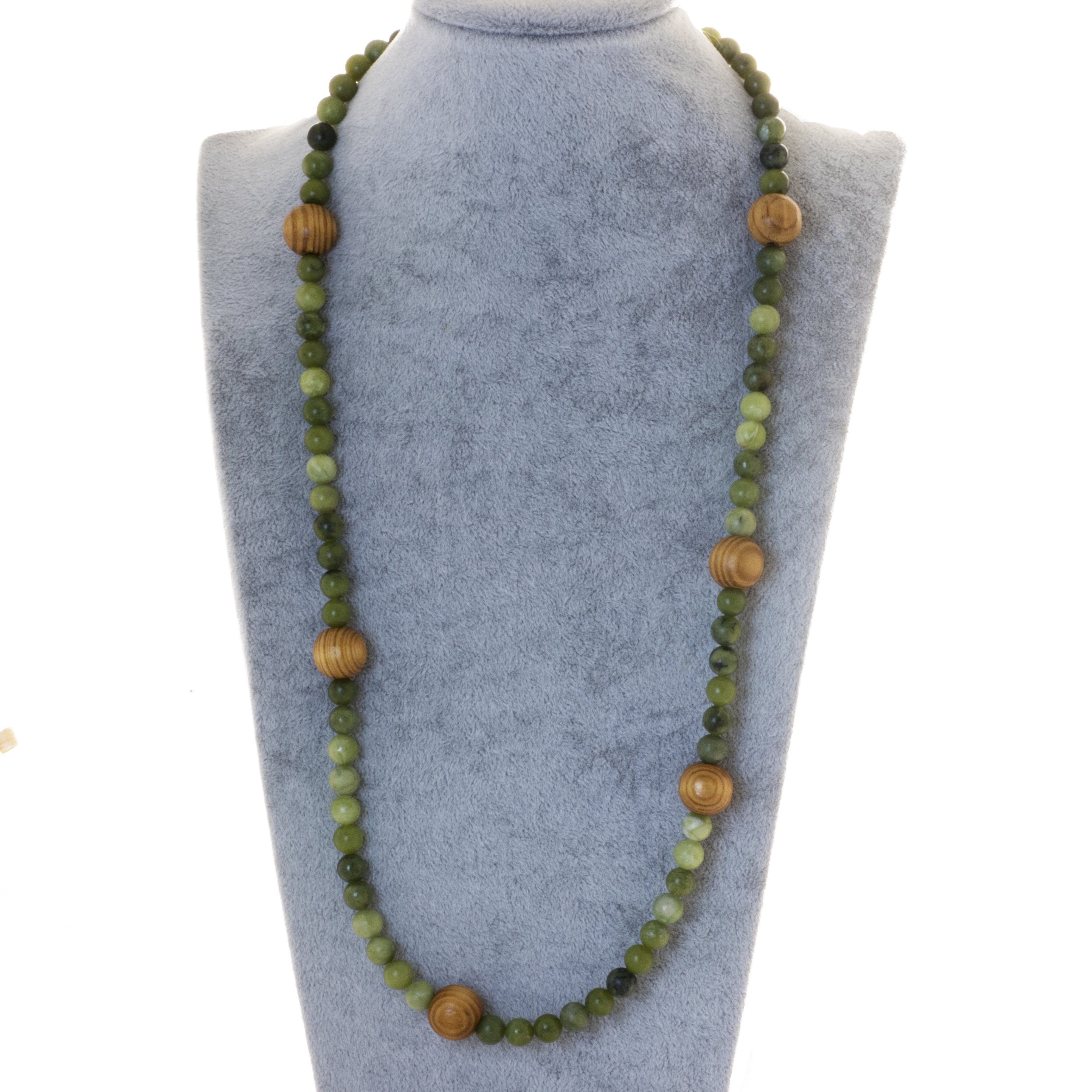 Perlenkette Lange Kette mit Jade und Holz Perlen hell günstig online kaufen